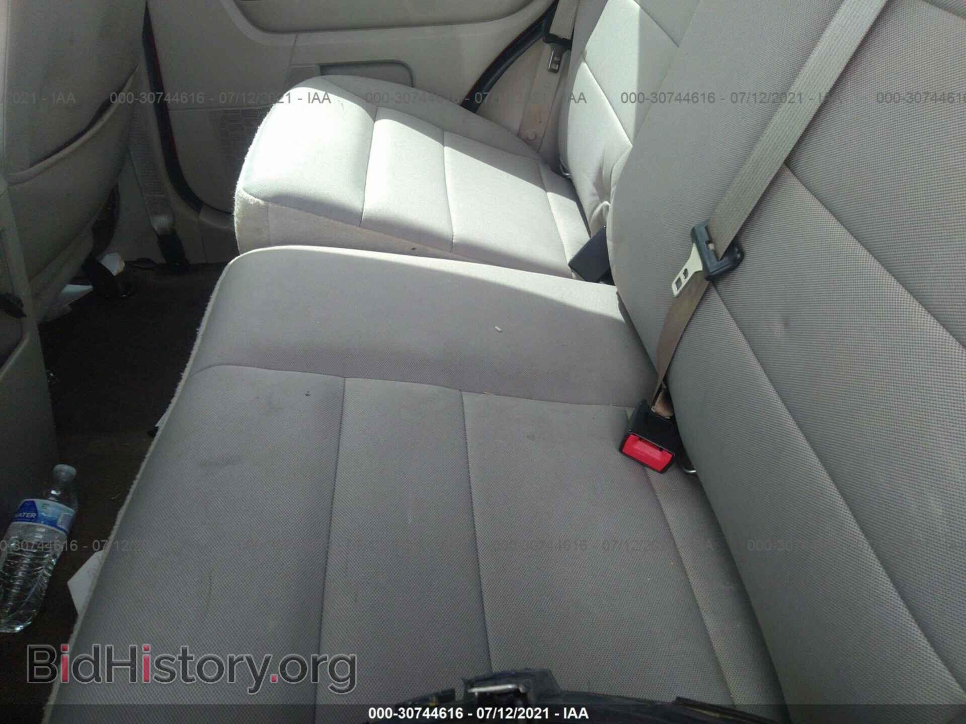 2011 FORD ESCAPE - VIN: 1FMCU0DG2BKB19180 - Фото 8