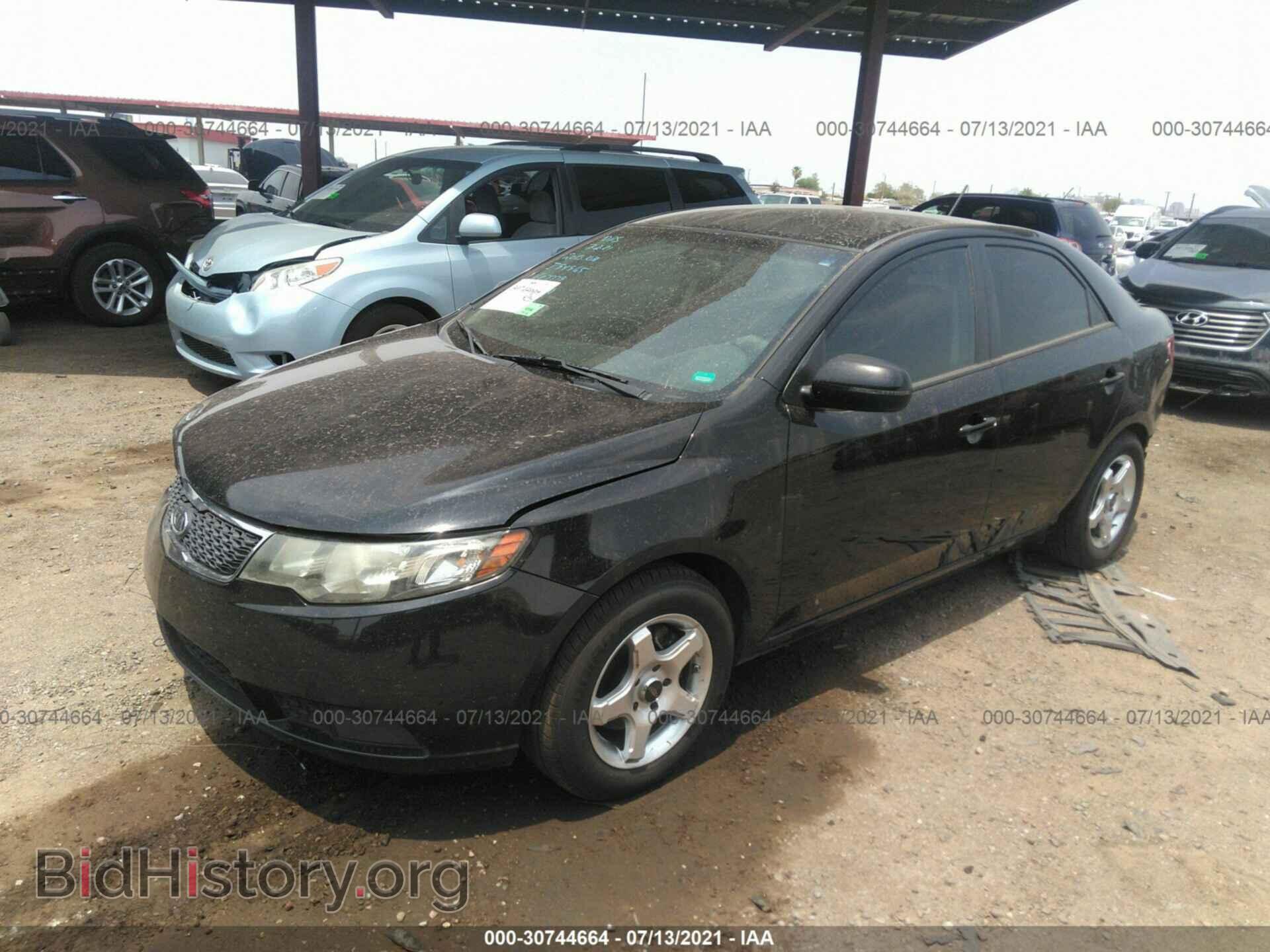 2013 KIA FORTE - VIN: KNAFU4A22D5657779 - Фото 2