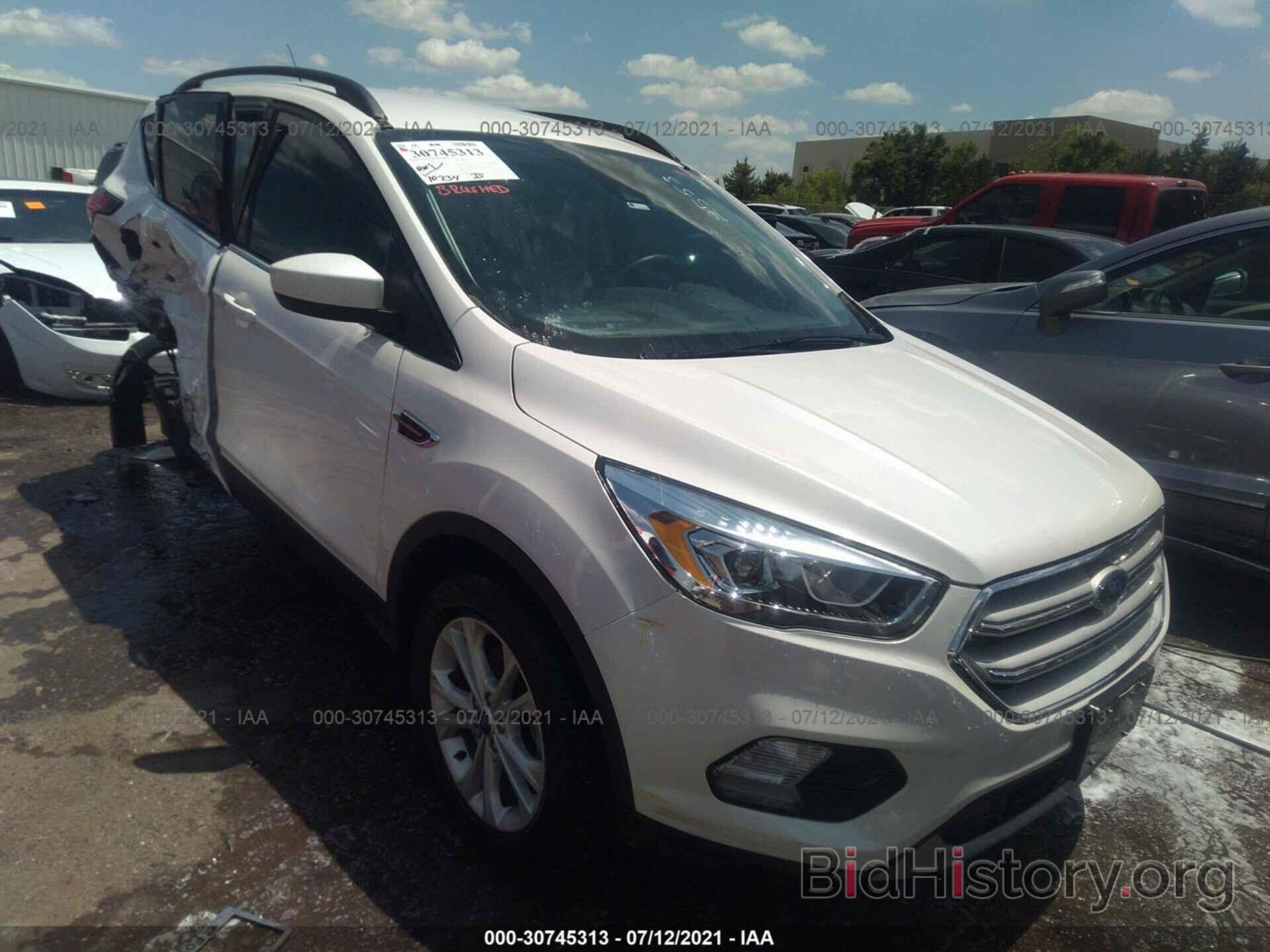 Photo 1FMCU0HD8KUC02553 - FORD ESCAPE 2019