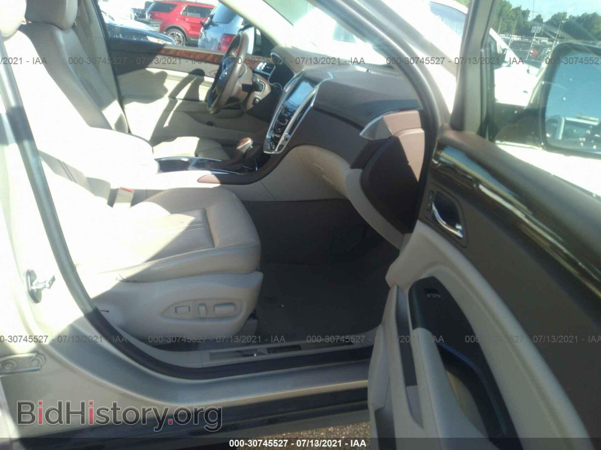 2014 CADILLAC SRX - VIN: 3GYFNCE34ES546858 - Фото 5