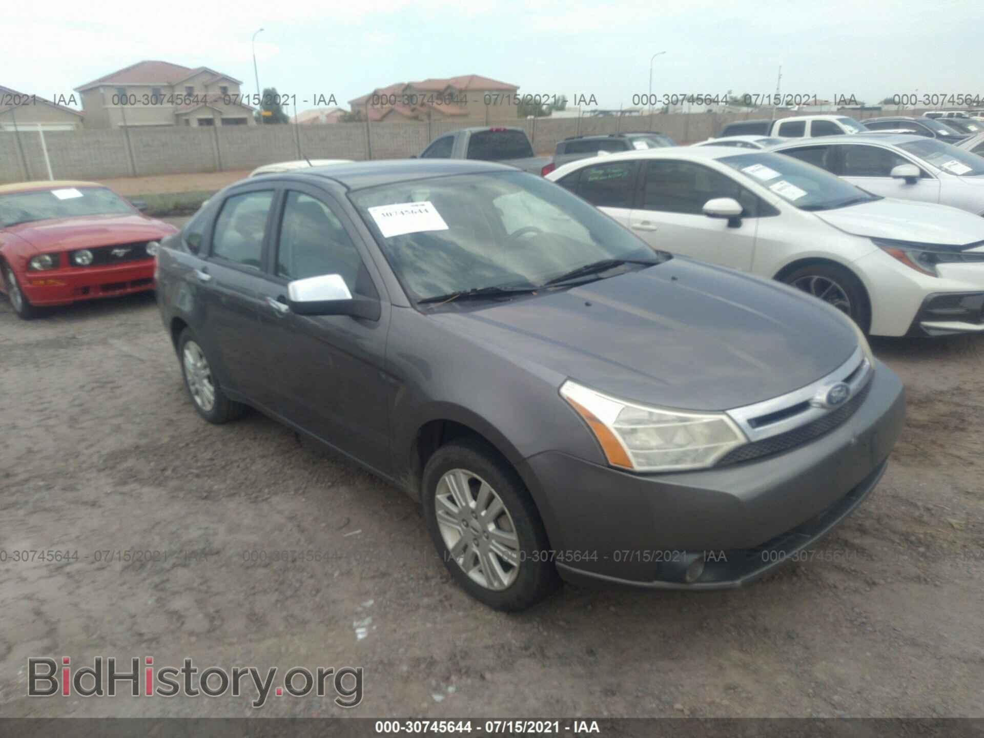Photo 1FAHP3HN9BW182139 - FORD FOCUS 2011