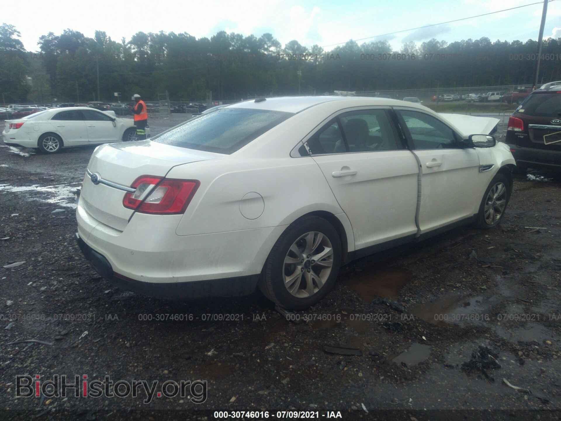 2012 FORD TAURUS - VIN: 1FAHP2EW9CG126320 - Фото 4