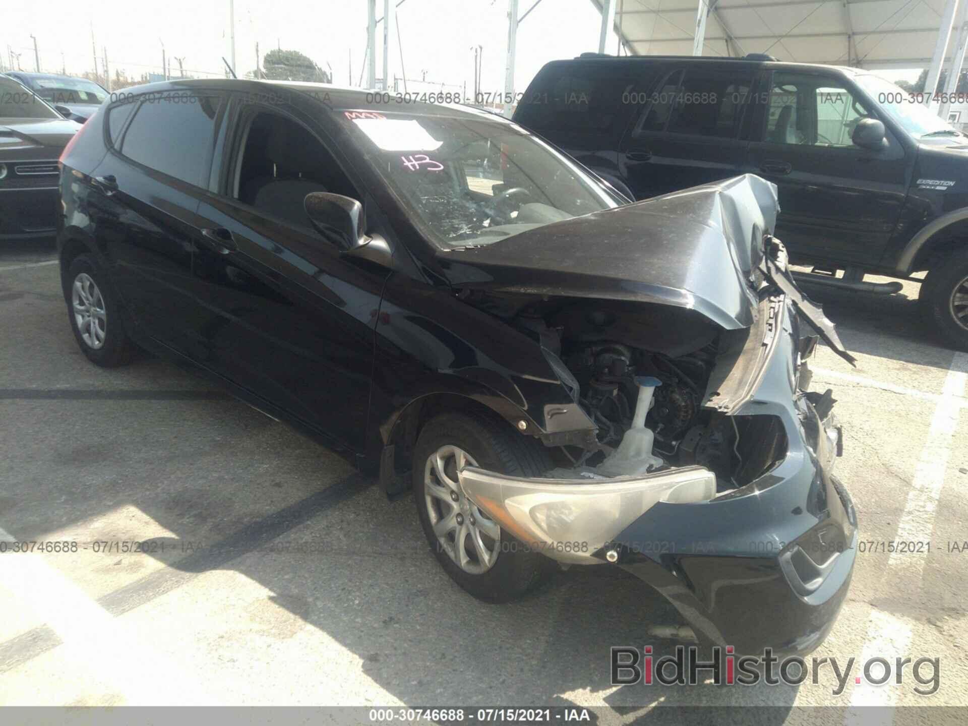 Photo KMHCT5AE2DU105578 - HYUNDAI ACCENT 2013