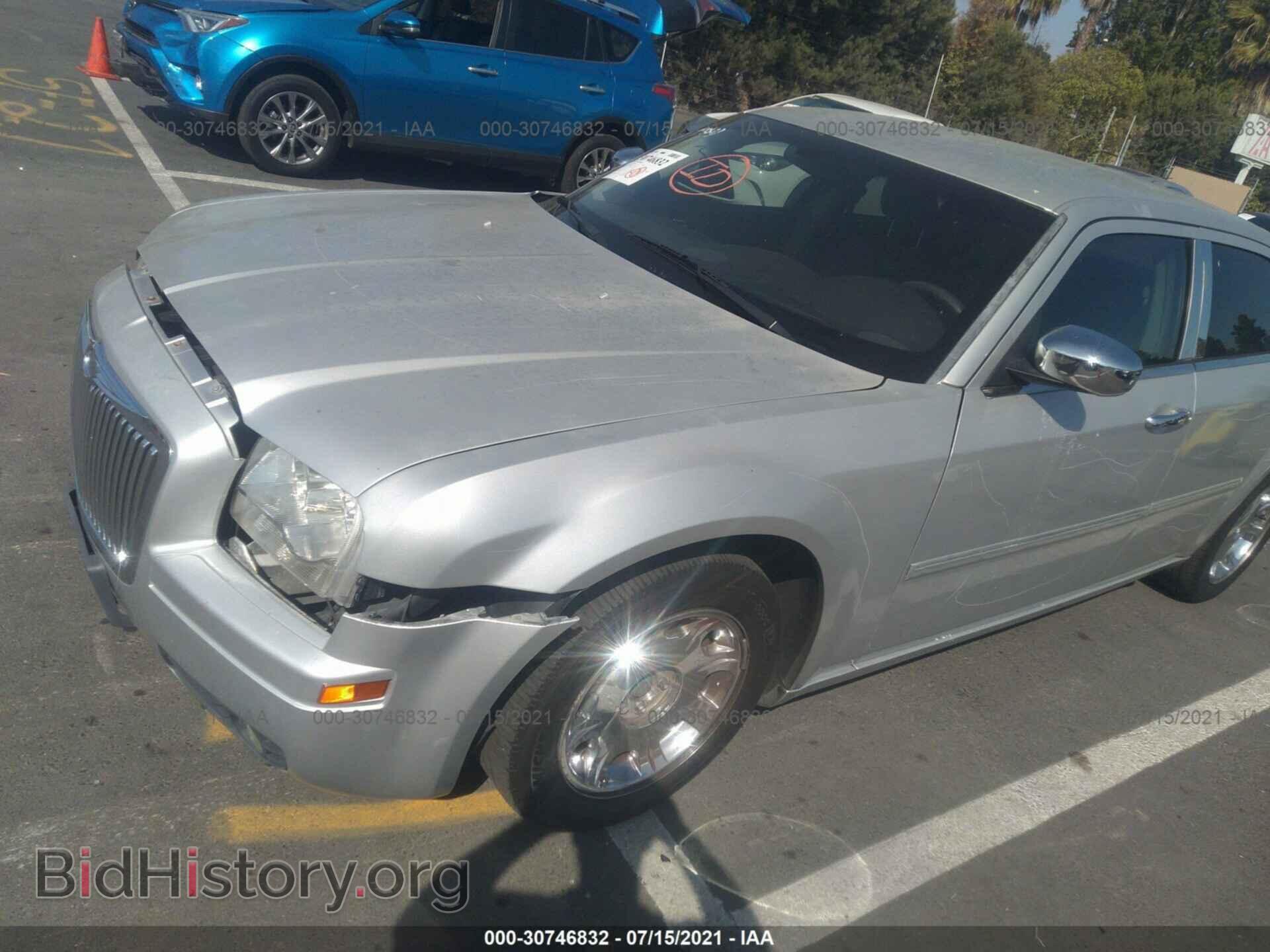 2007 CHRYSLER 300 - VIN: 2C3KA43R77H829357 - Фото 6