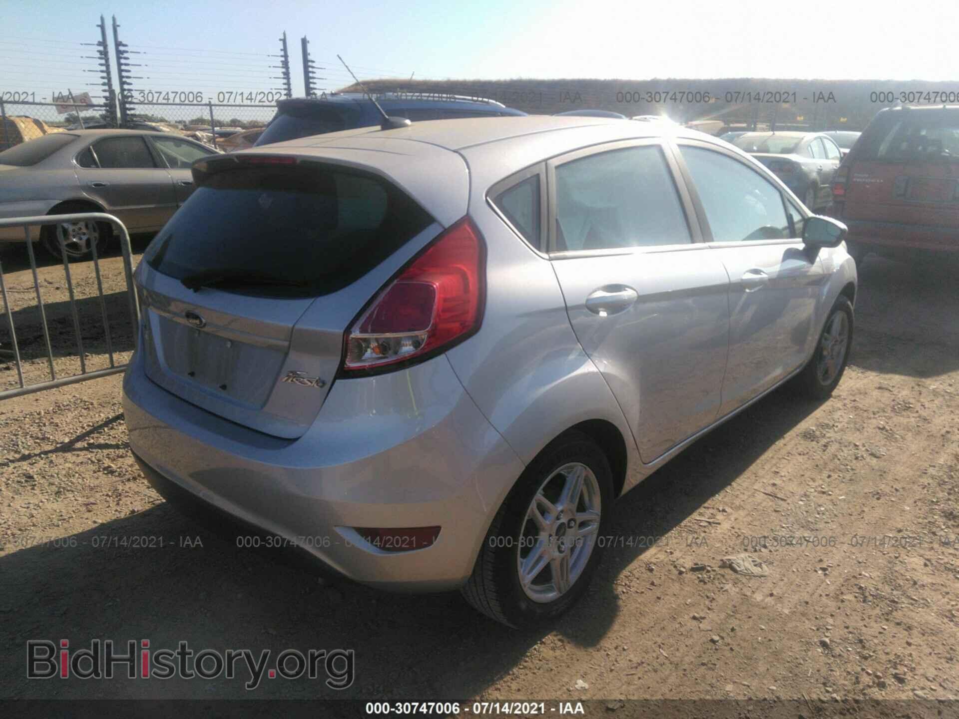 2017 FORD FIESTA - VIN: 3FADP4EJ5HM147662 - Фото 4