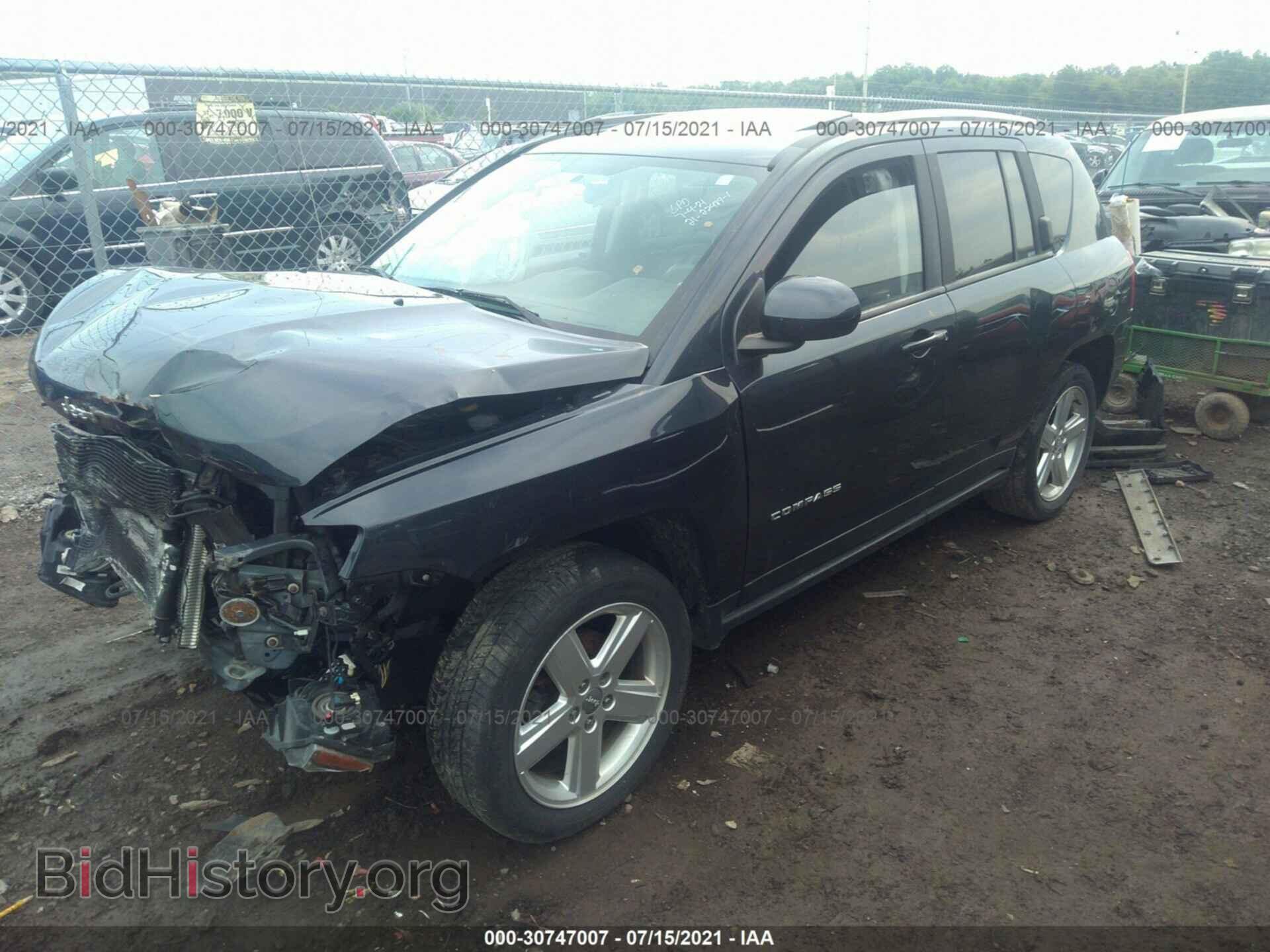 2014 JEEP COMPASS - VIN: 1C4NJCEA5ED850437 - Photo 2