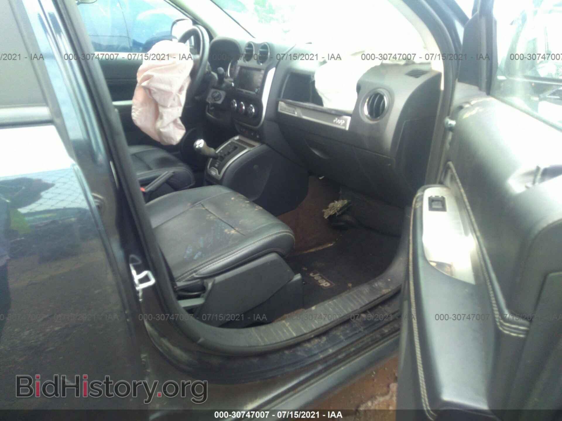 2014 JEEP COMPASS - VIN: 1C4NJCEA5ED850437 - Photo 5