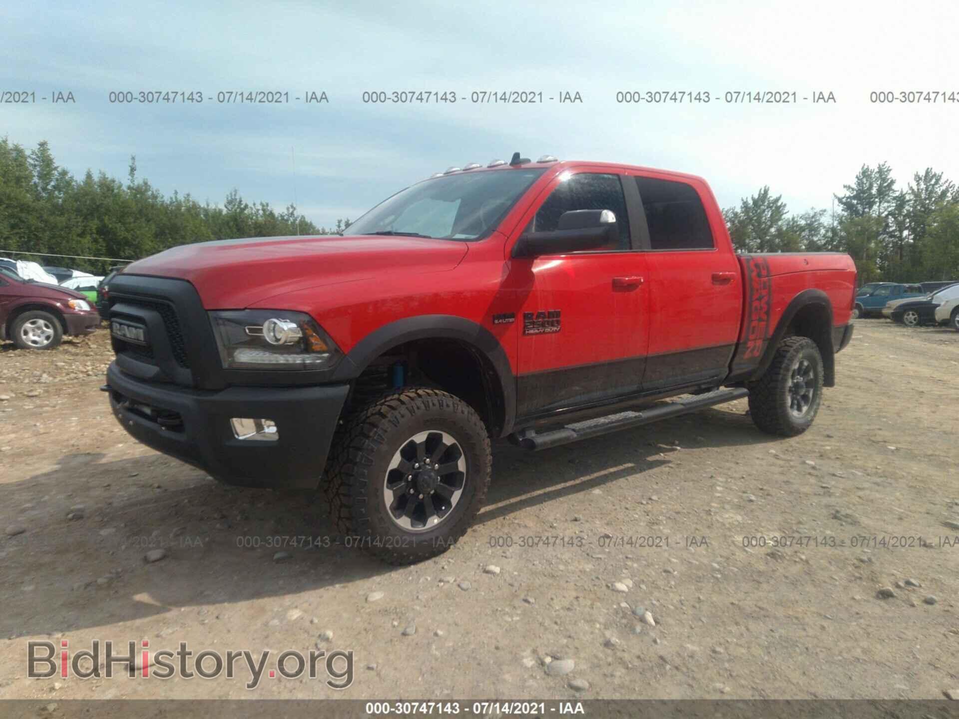 2017 RAM 2500 - VIN: 3C6TR5EJ0HG780145 - Фото 2