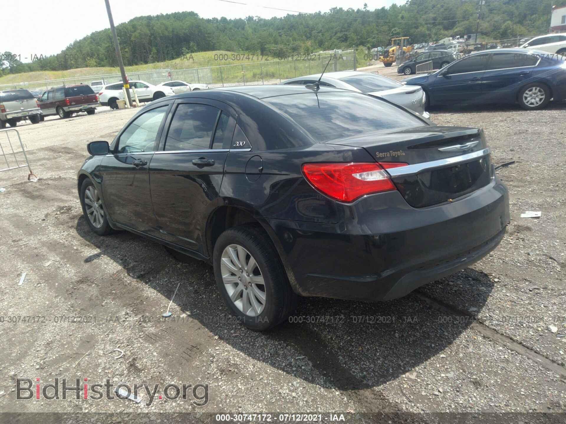 2012 CHRYSLER 200 - VIN: 1C3CCBBB5CN217599 - Фото 3