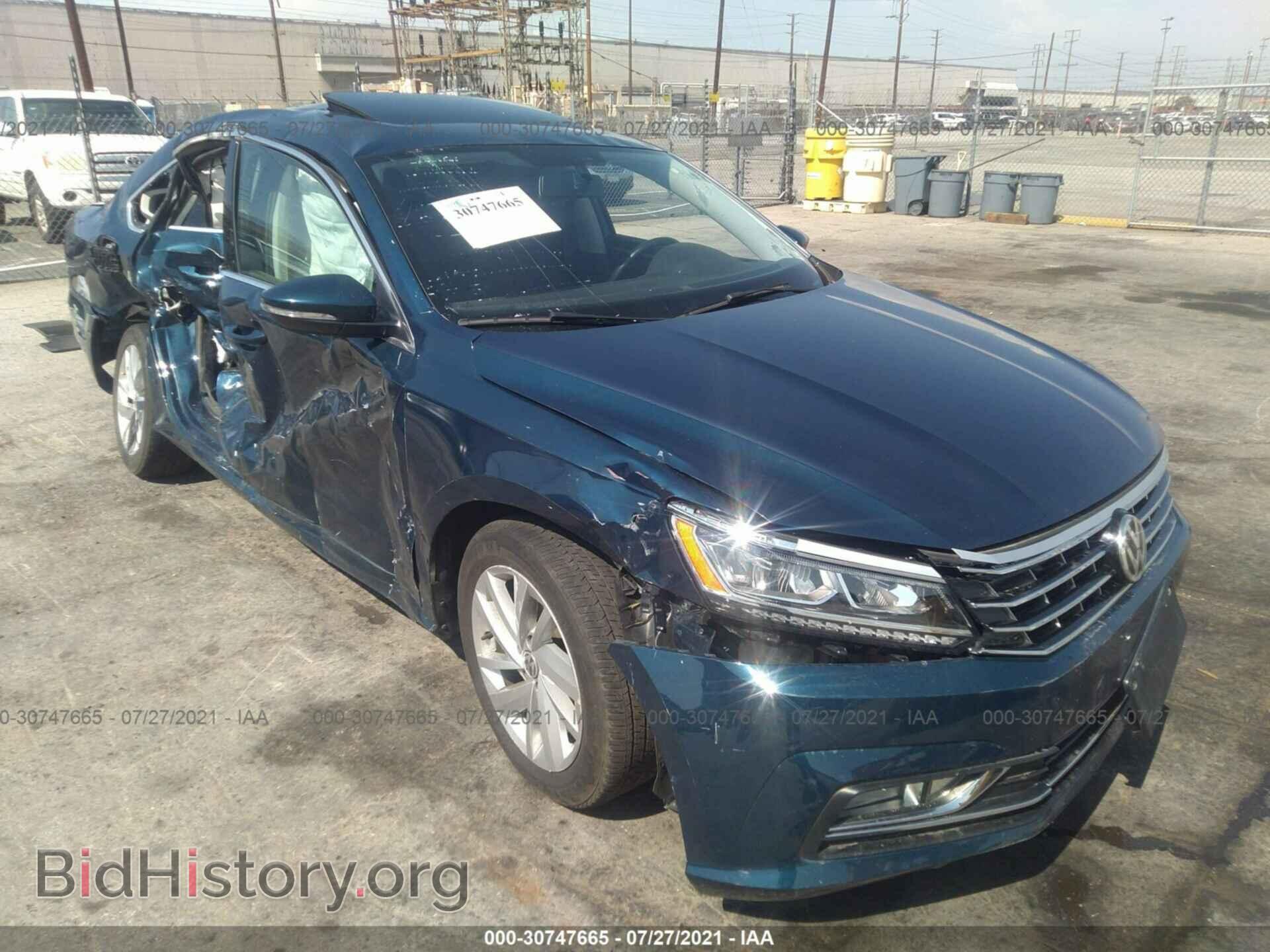 Photo 1VWBA7A33JC012146 - VOLKSWAGEN PASSAT 2018