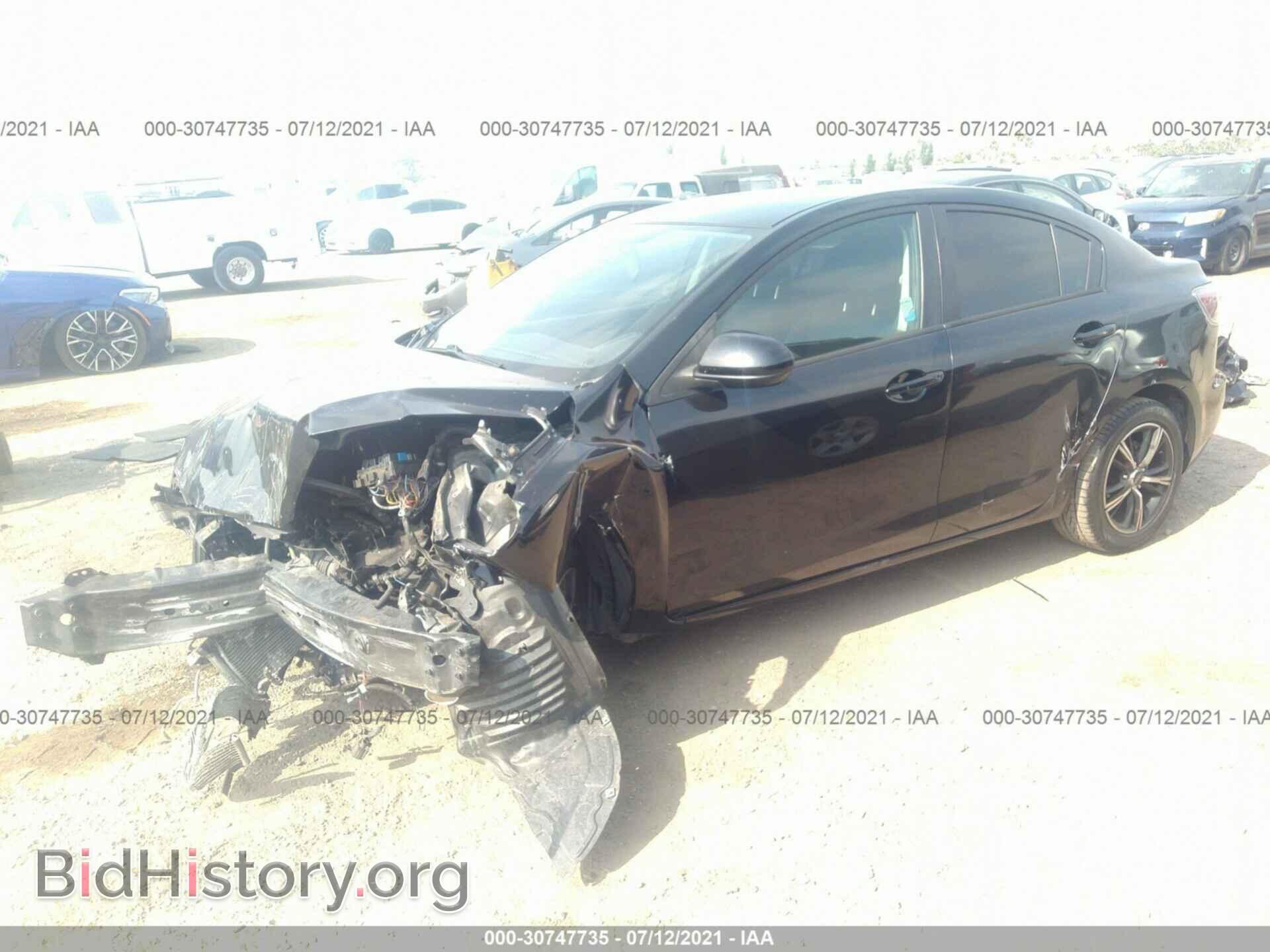2012 MAZDA MAZDA3 - VIN: JM1BL1UF2C1504715 - Фото 2