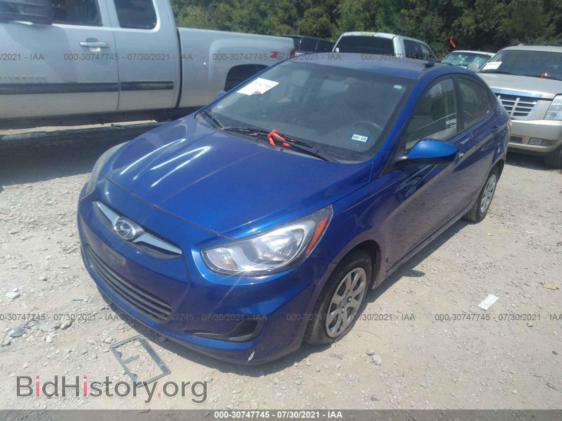 2013 HYUNDAI ACCENT - VIN: KMHCT4AE2DU524587 - Фото 2
