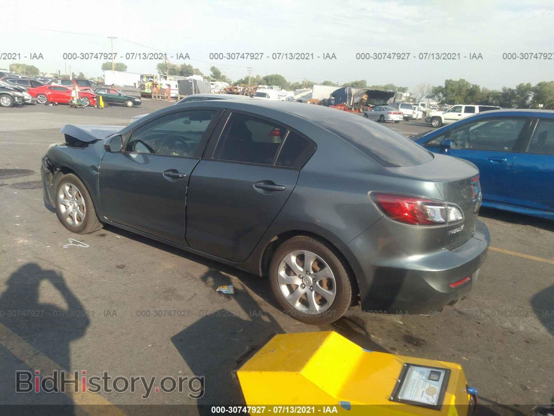 2012 MAZDA MAZDA3 - VIN: JM1BL1UF7C1588966 - Фото 3
