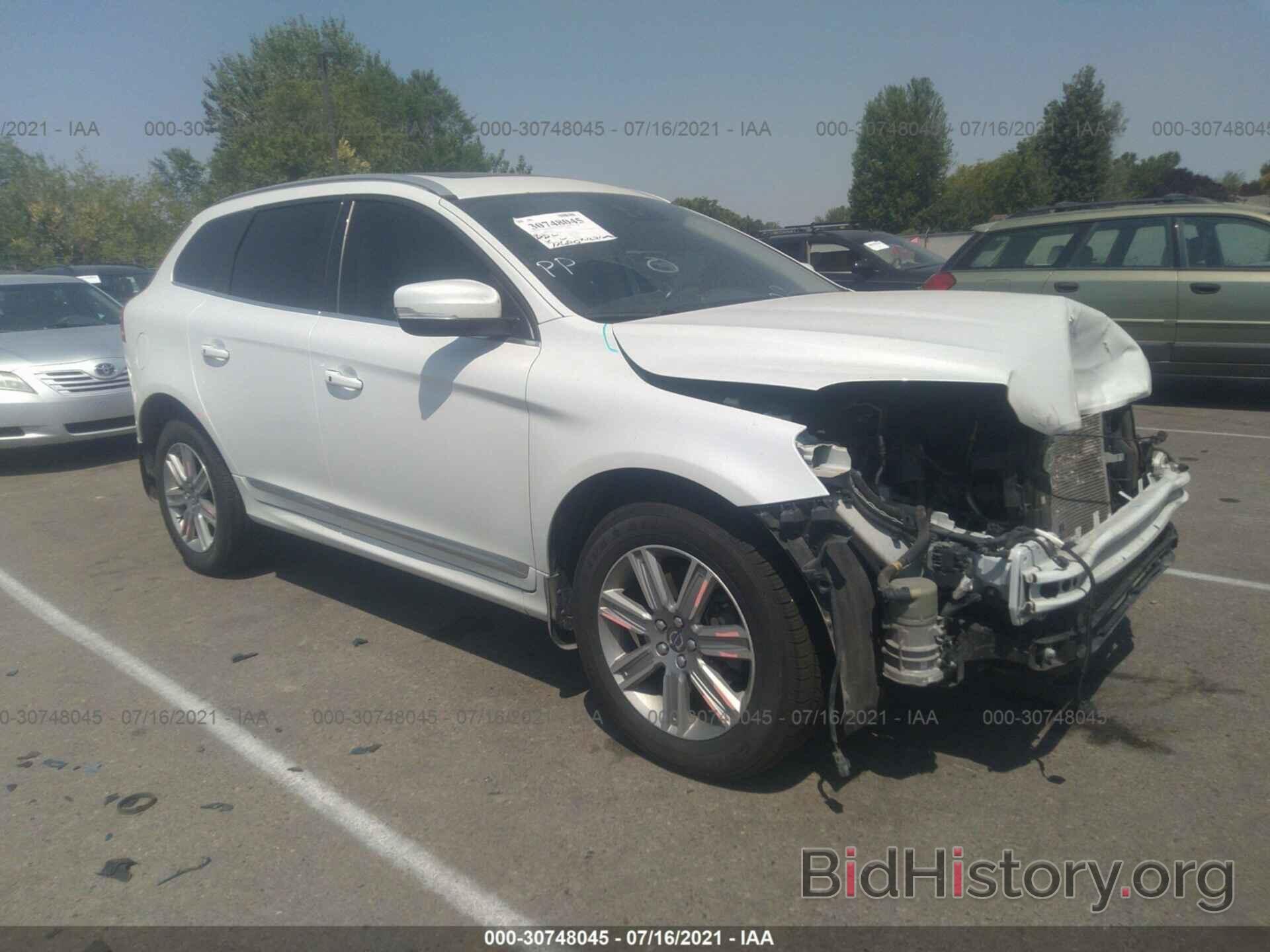 Photo YV4902RMXG2801247 - VOLVO XC60 2016