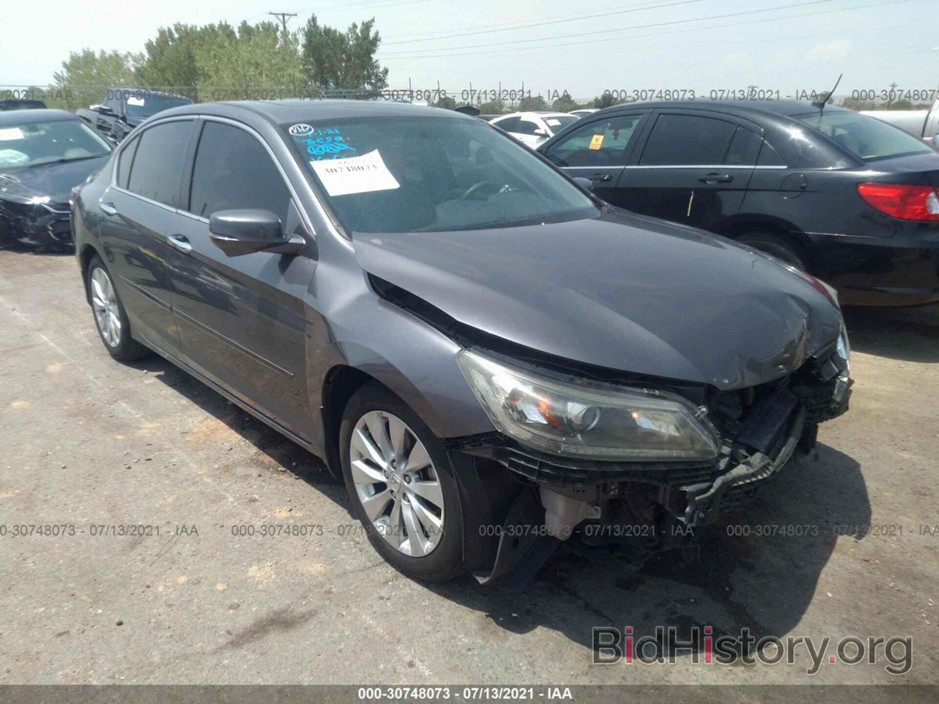 Photo 1HGCR2F70EA078719 - HONDA ACCORD SEDAN 2014