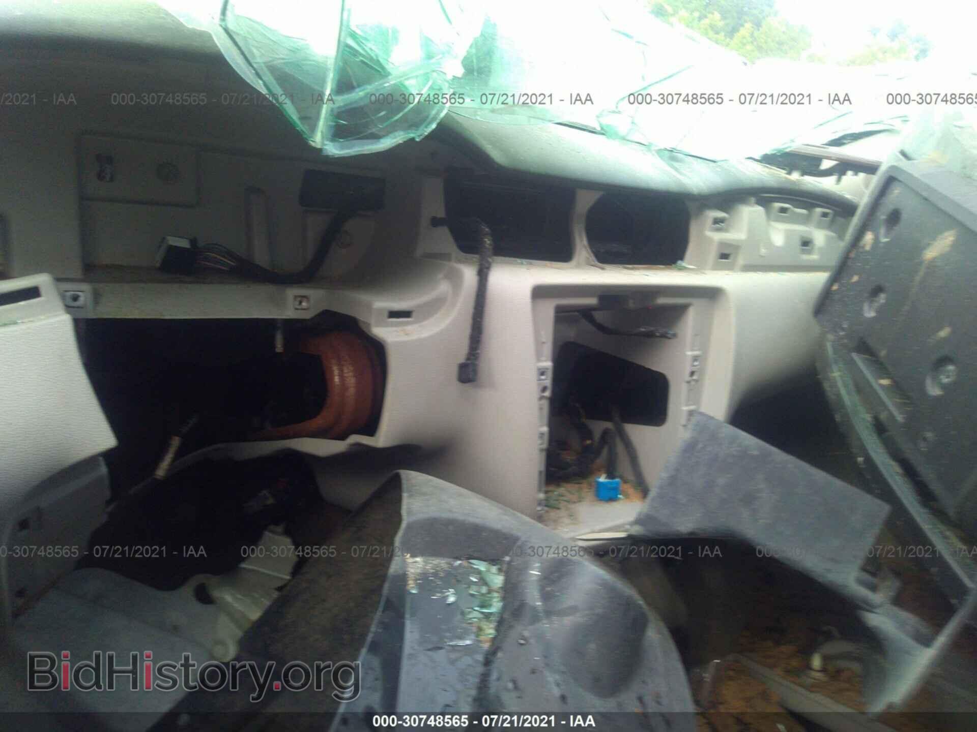 2011 CHEVROLET IMPALA - VIN: 2G1WG5EK1B1273879 - Фото 5