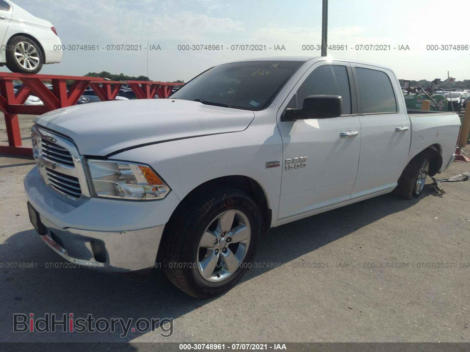 2015 RAM 1500 - VIN: 1C6RR6LT3FS501006 - Photo 2