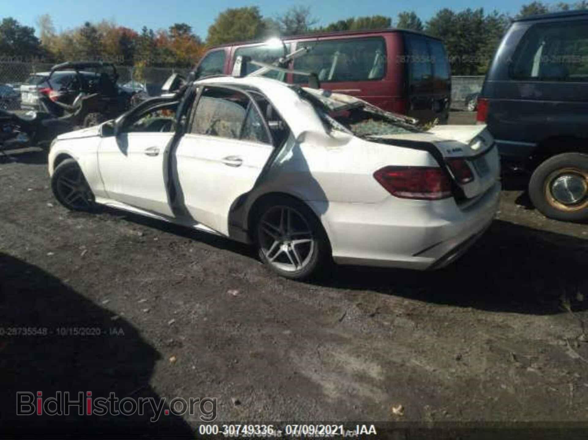 2015 MERCEDES-BENZ E-CLASS - VIN: WDDHF6HB7FB116325 - Фото 3