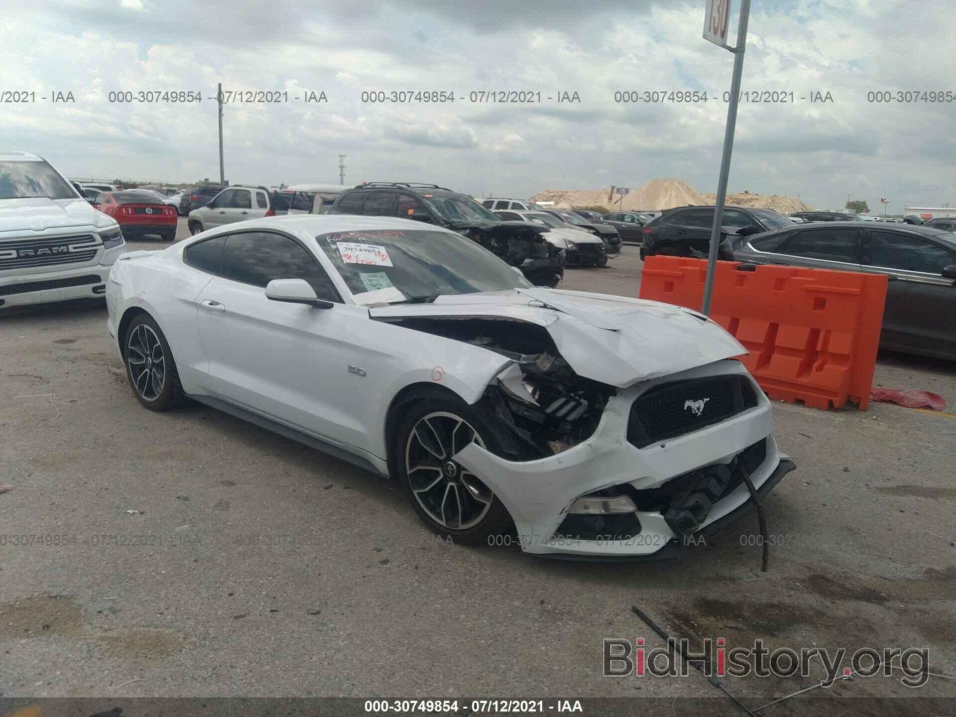 Photo 1FA6P8CF1H5312515 - FORD MUSTANG 2017