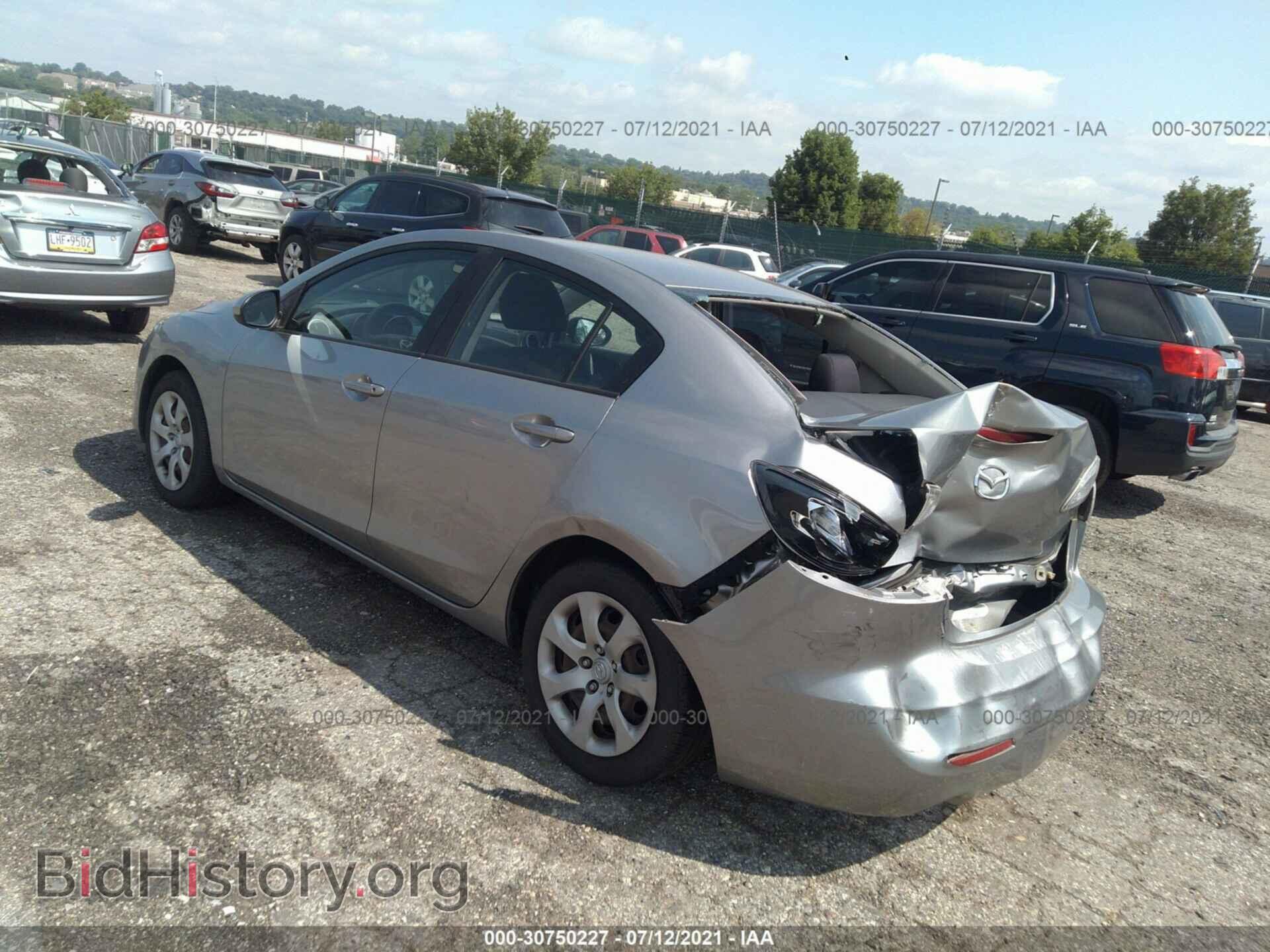 2012 MAZDA MAZDA3 - VIN: JM1BL1UF5C1597262 - Фото 3