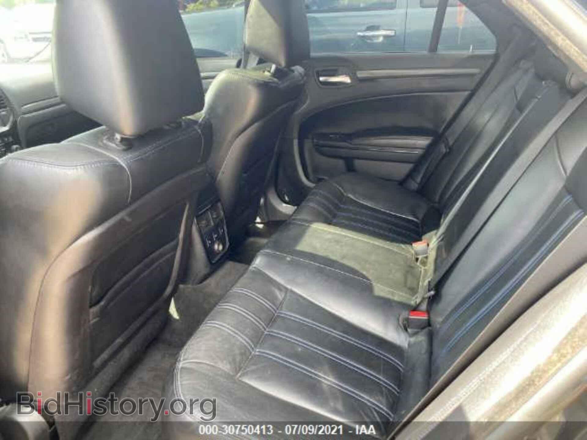 2012 CHRYSLER 300 - VIN: 2C3CCADT2CH315627 - Фото 7