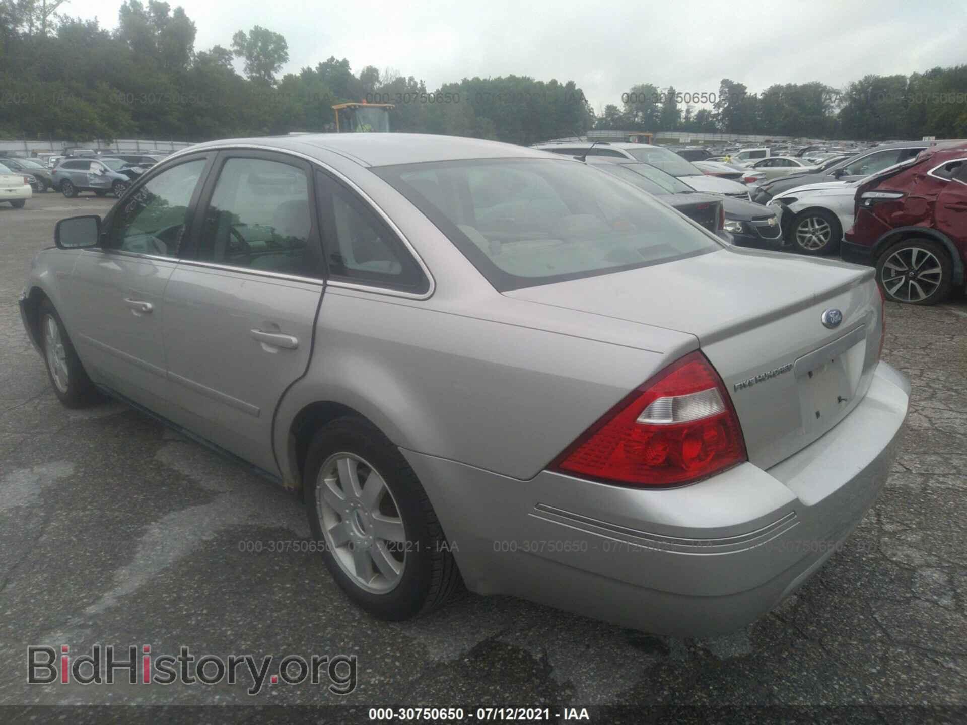 2006 FORD FIVE HUNDRED - VIN: 1FAFP23126G122600 - Фото 3