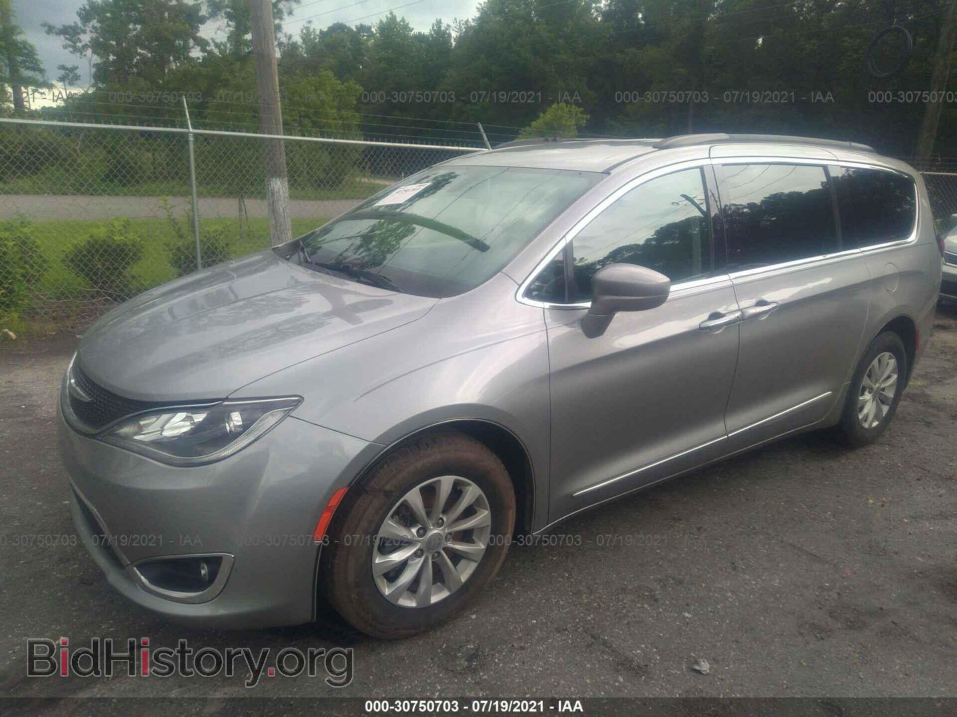 2017 CHRYSLER PACIFICA - VIN: 2C4RC1BG2HR710789 - Фото 2