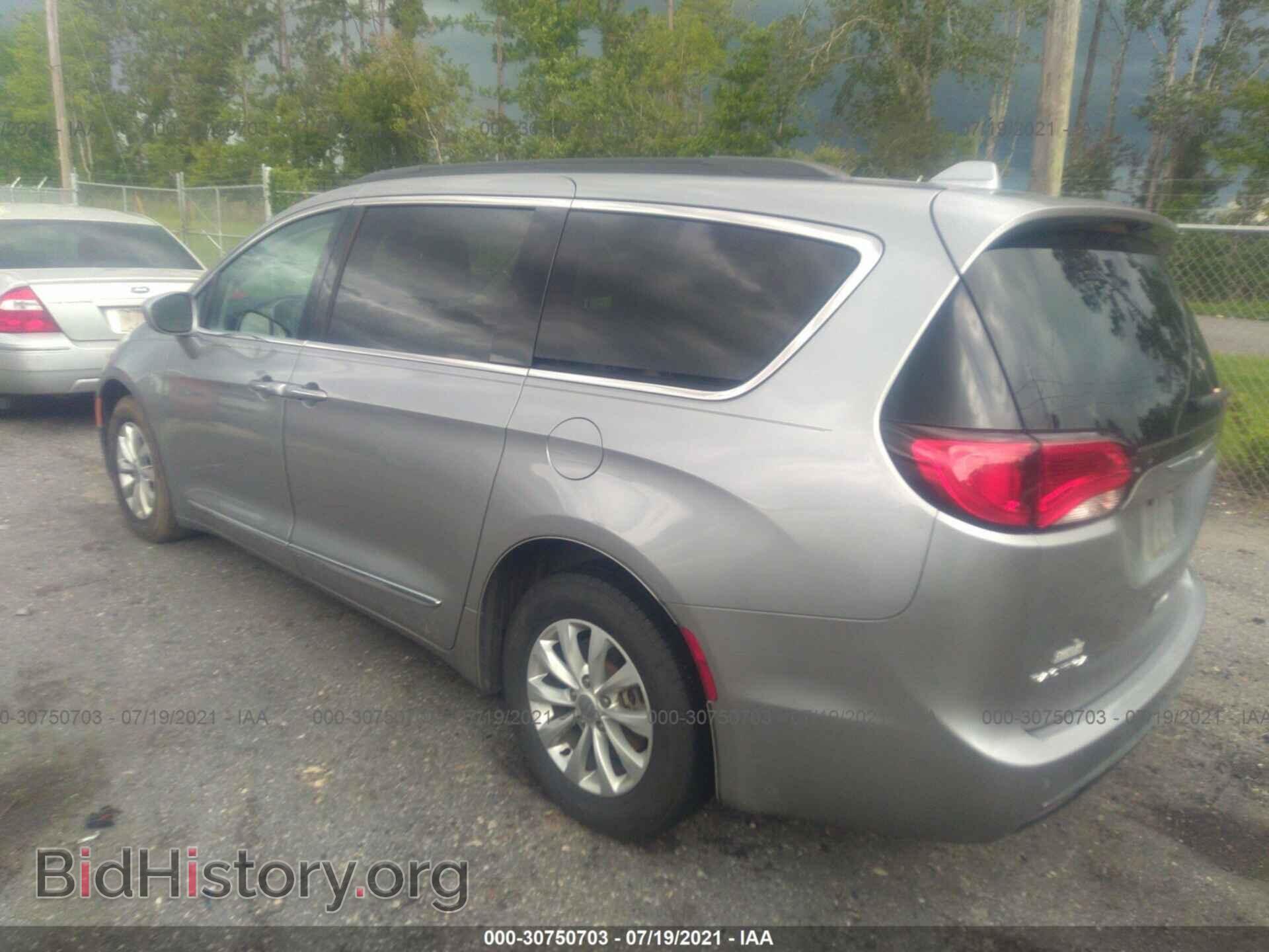 2017 CHRYSLER PACIFICA - VIN: 2C4RC1BG2HR710789 - Фото 3