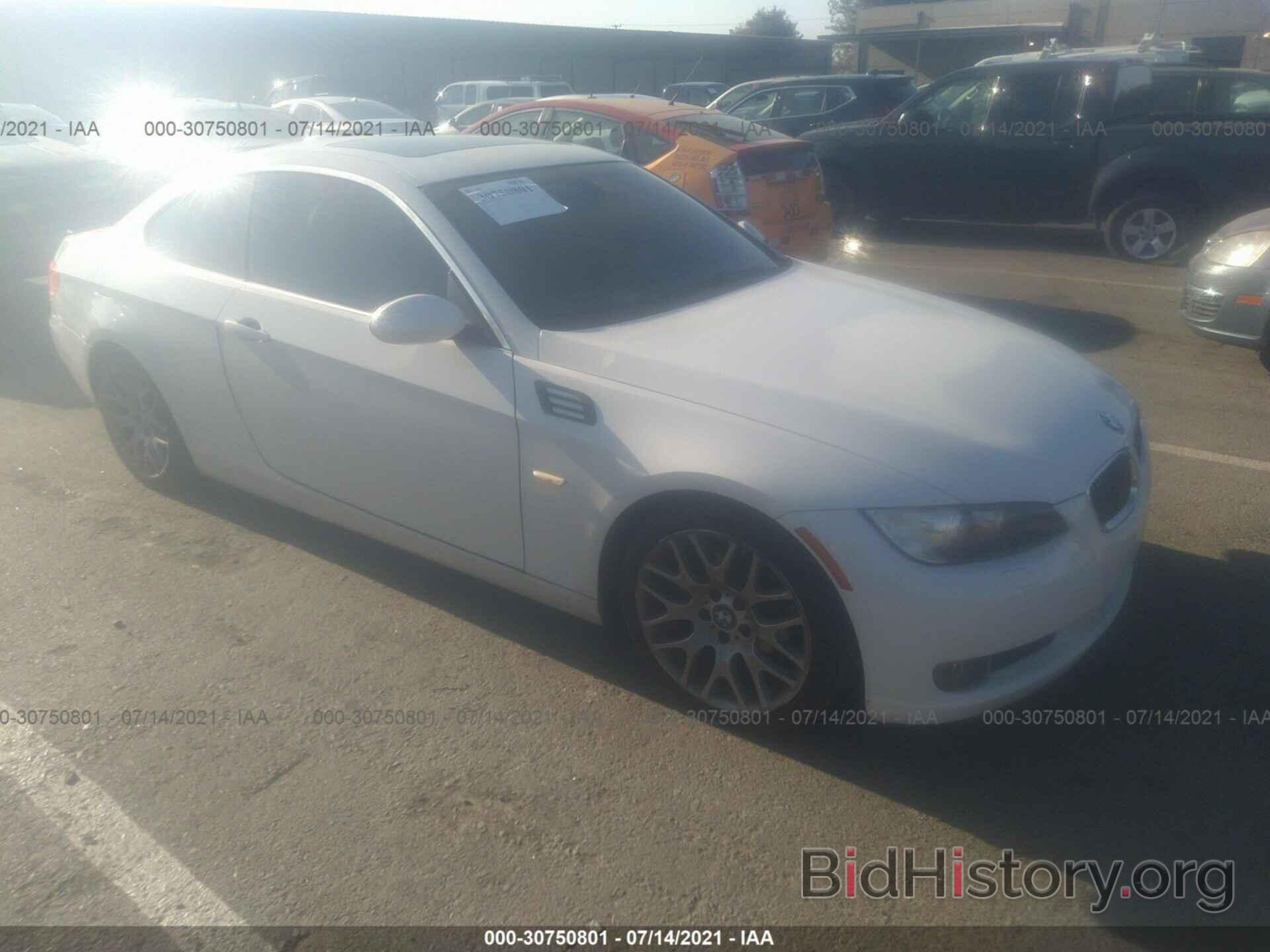 Photo WBAWV13567P117976 - BMW 3 SERIES 2007