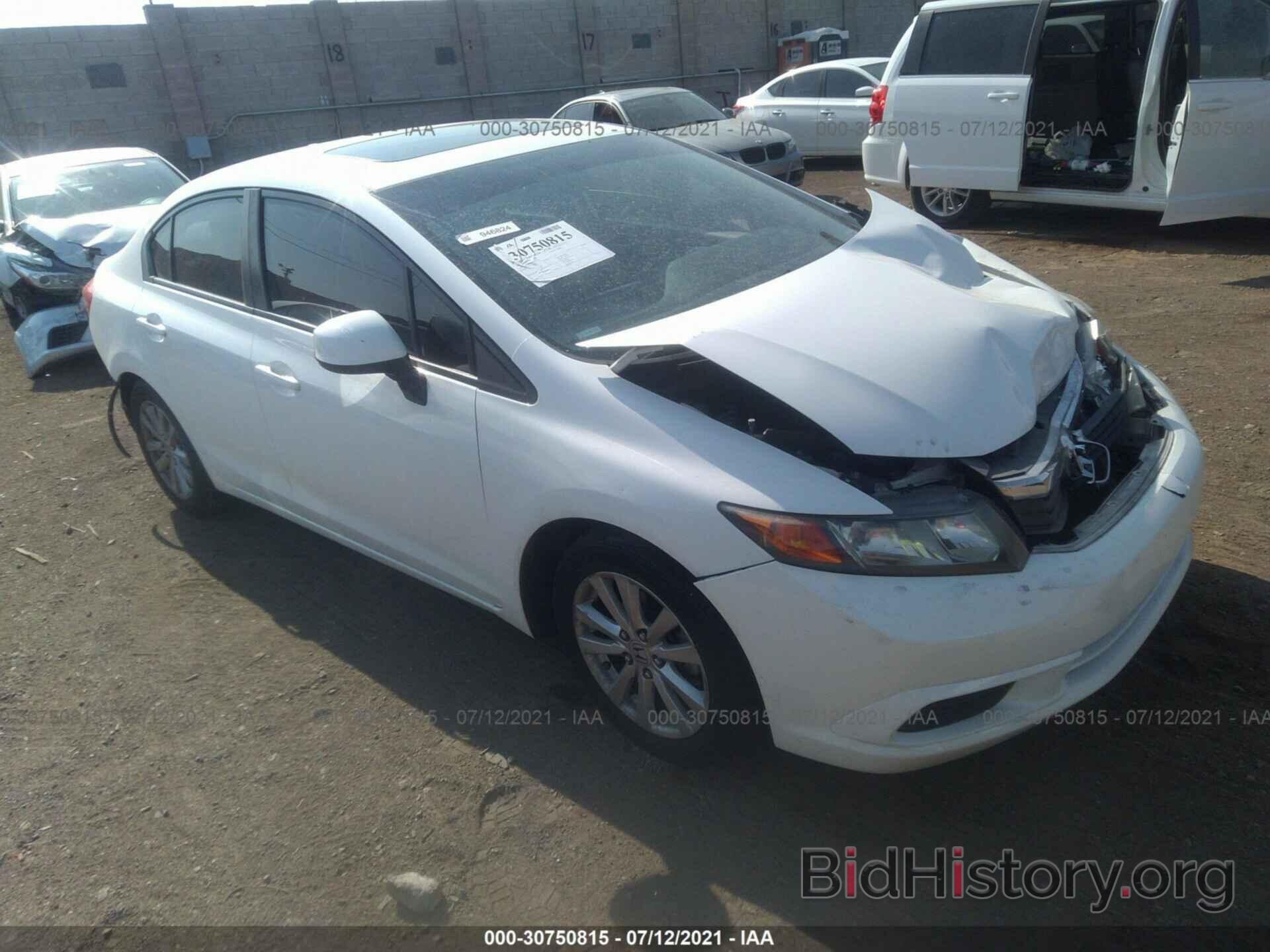 Photo 19XFB2F94CE333397 - HONDA CIVIC SDN 2012