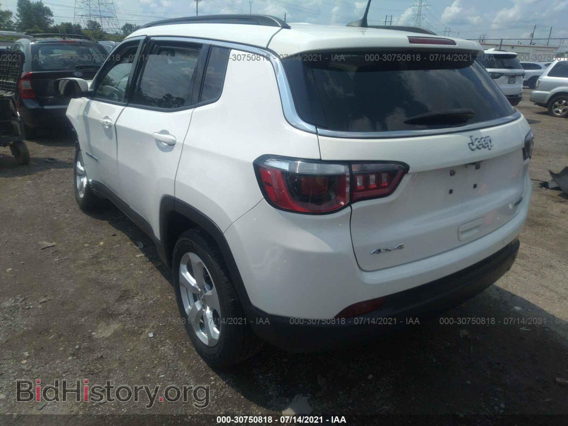 2018 JEEP COMPASS - VIN: 3C4NJDBB8JT185685 - Фото 3