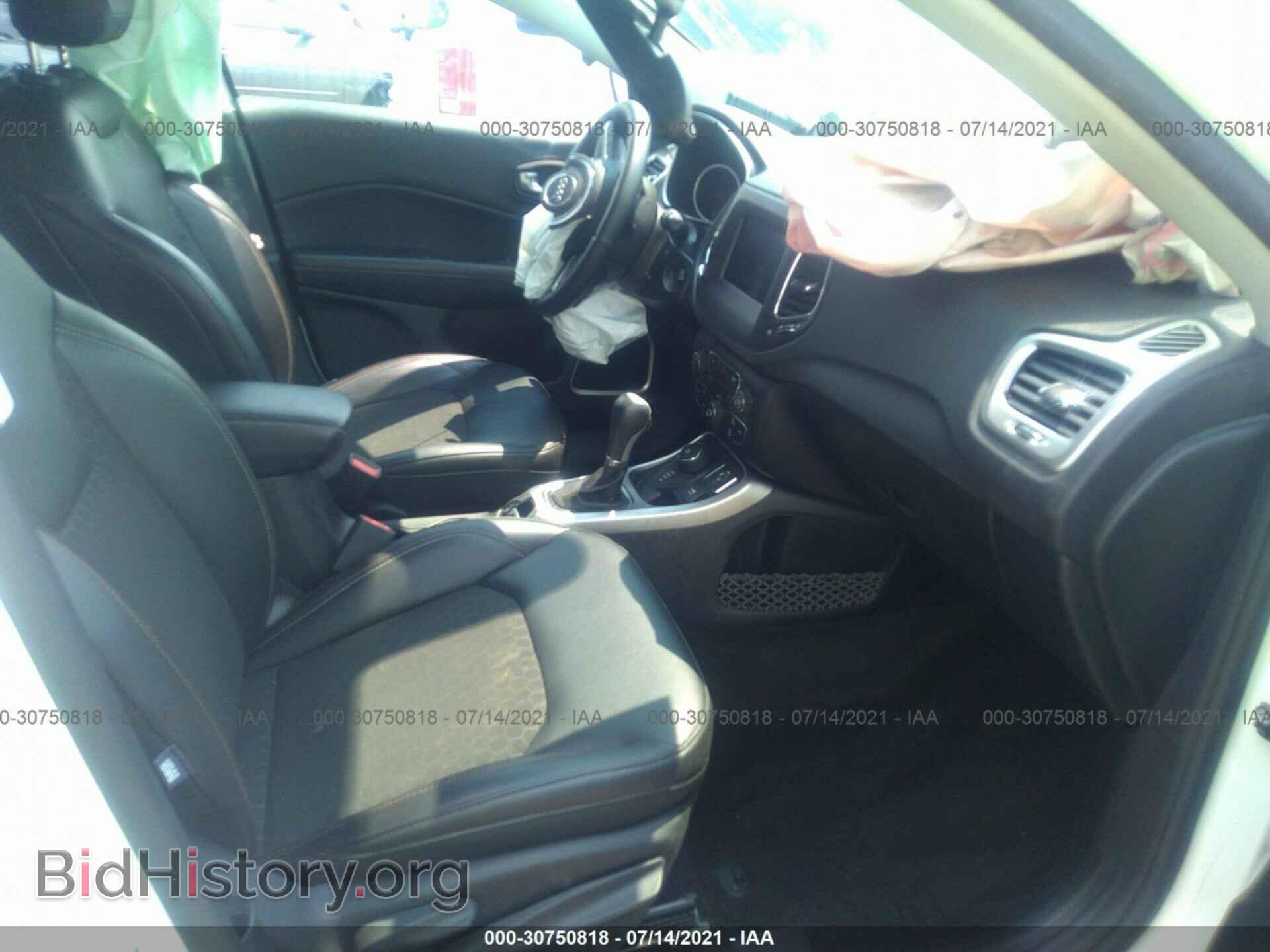 2018 JEEP COMPASS - VIN: 3C4NJDBB8JT185685 - Фото 5