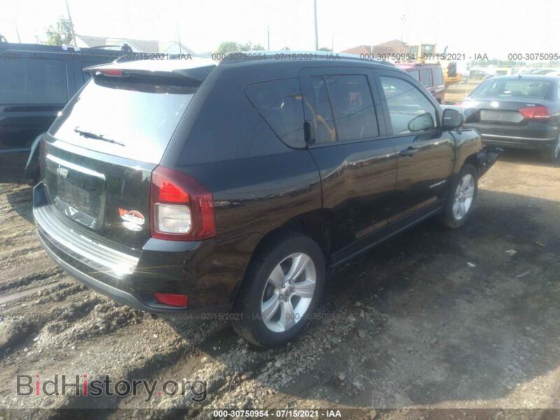 2015 Jeep COMPASS (VIN 1C4NJCEA0FD107217) — фото 4 из 11
