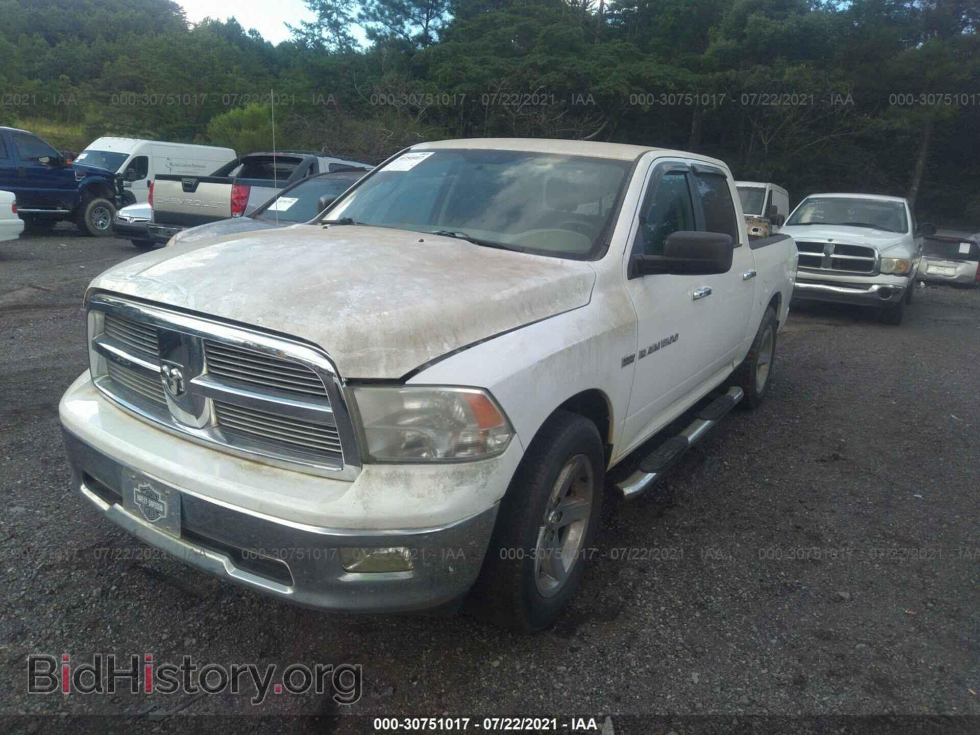 2012 RAM 1500 - VIN: 1C6RD7LT8CS247955 - Фото 2