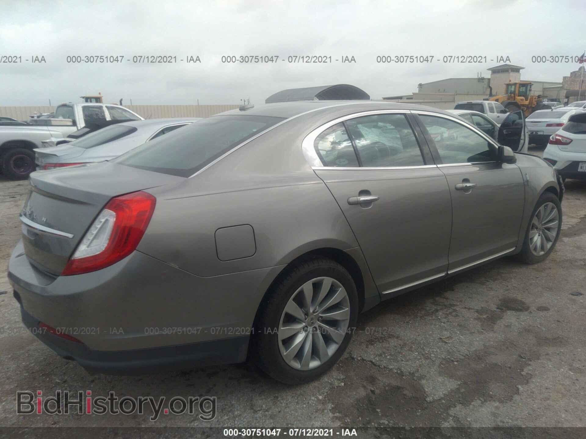 2016 LINCOLN MKS - VIN: 1LNHL9DK1GG602736 - Фото 4