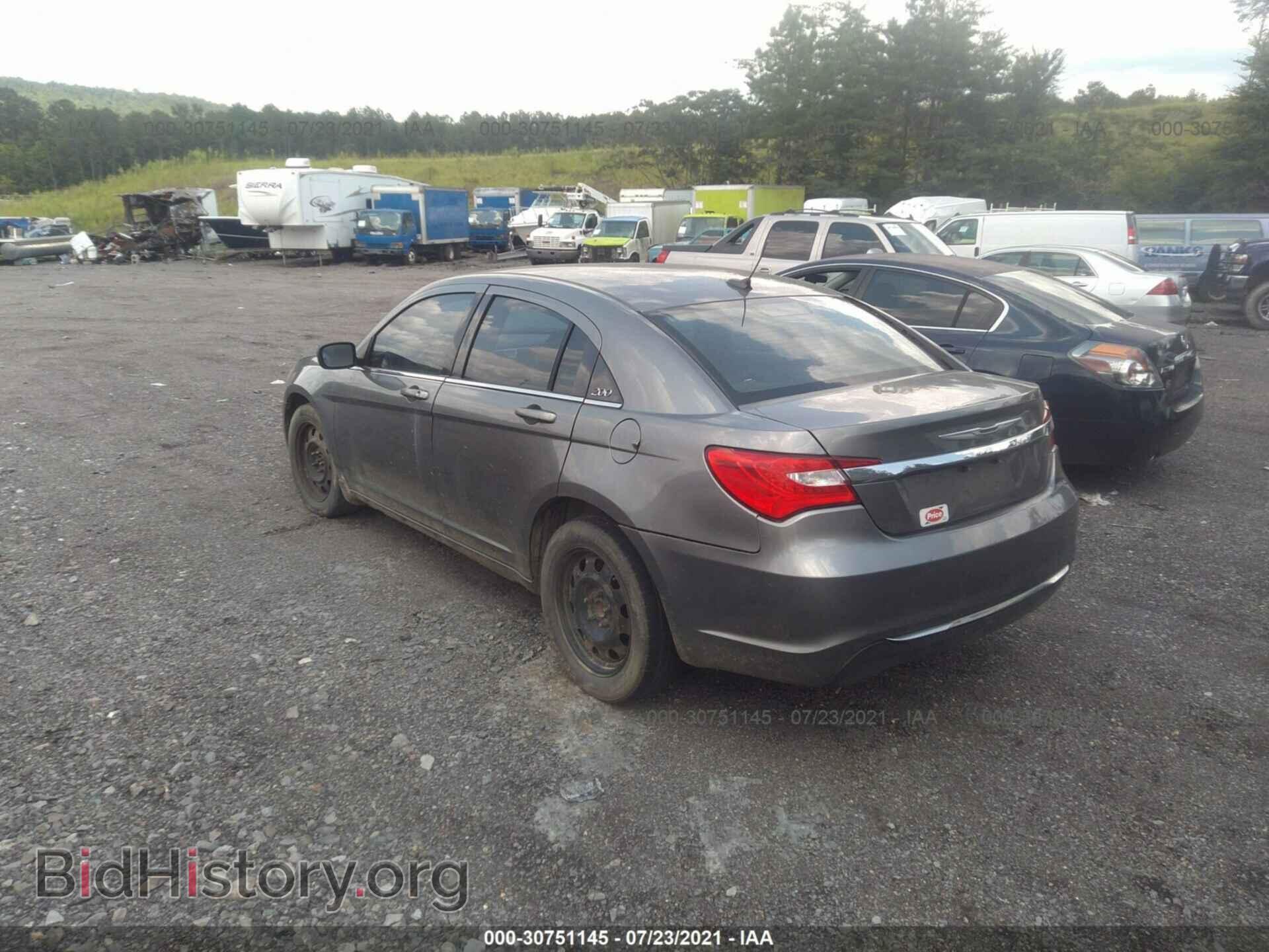 2012 CHRYSLER 200 - VIN: 1C3CCBAB7CN273593 - Фото 3