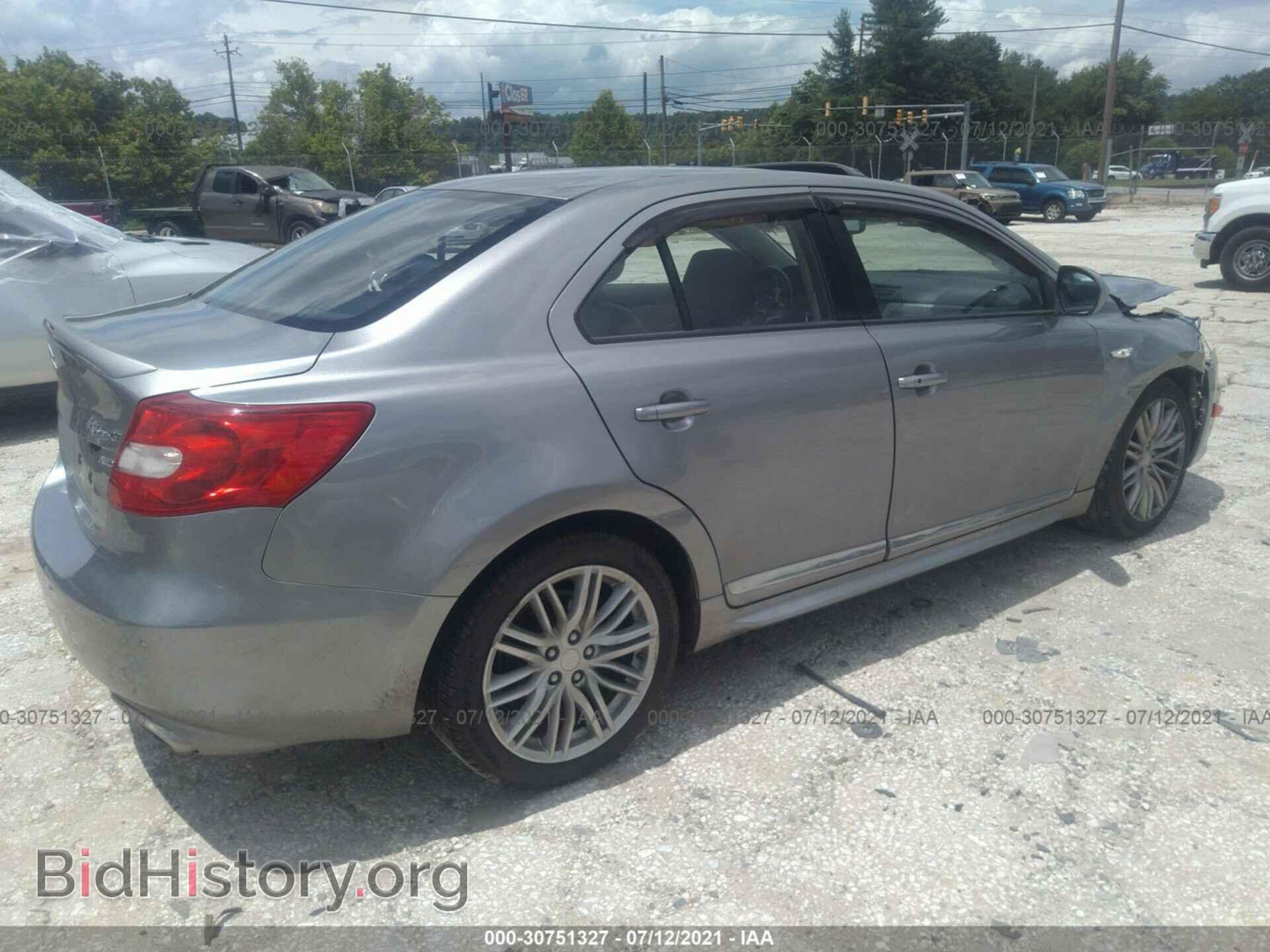 2013 SUZUKI KIZASHI - VIN: JS2RF9A81D6100454 - Photo 4