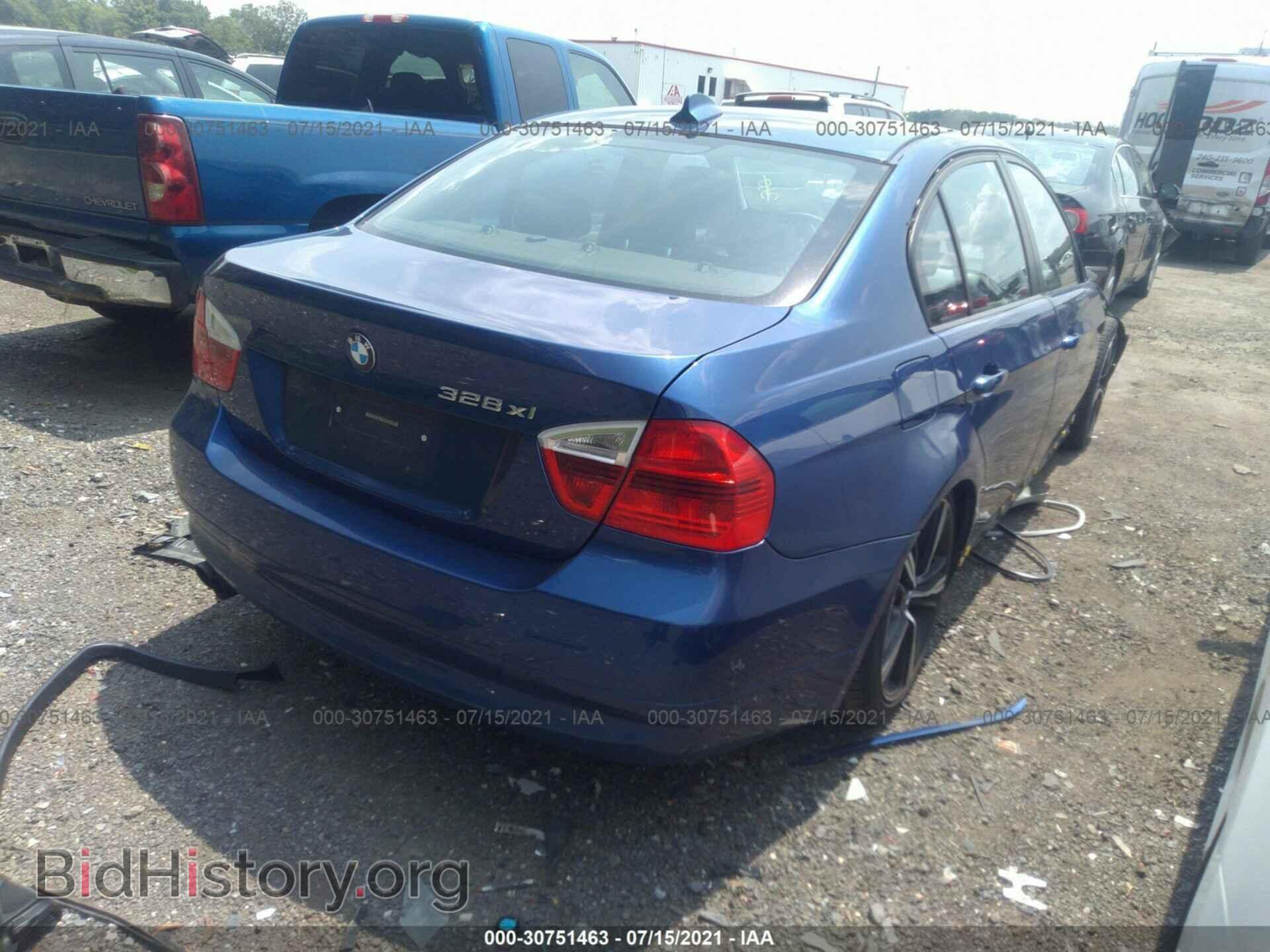2007 BMW 3 SERIES - VIN: WBAVC73507A236209 - Фото 4