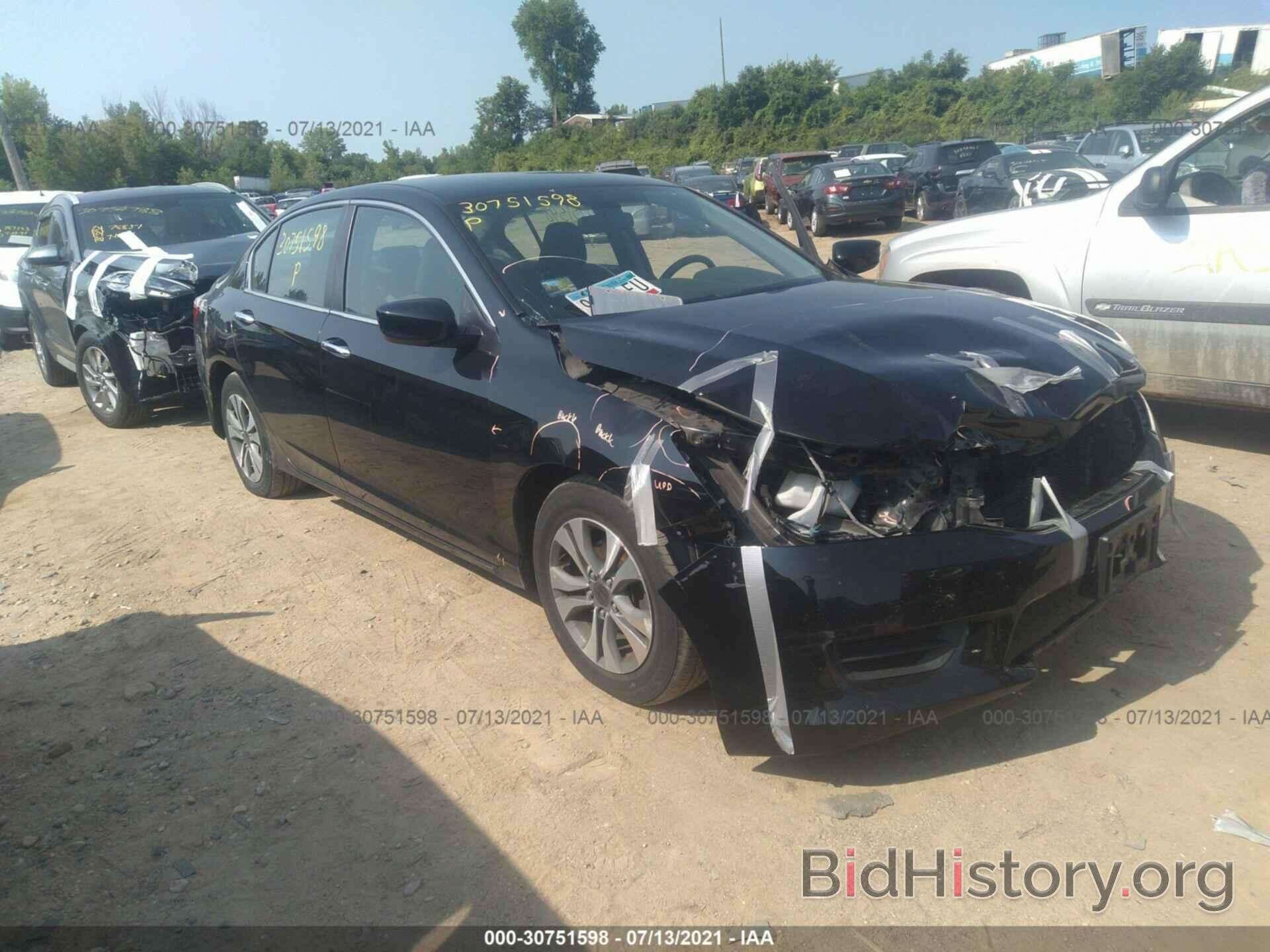 Photo 1HGCR2F30EA206597 - HONDA ACCORD SEDAN 2014