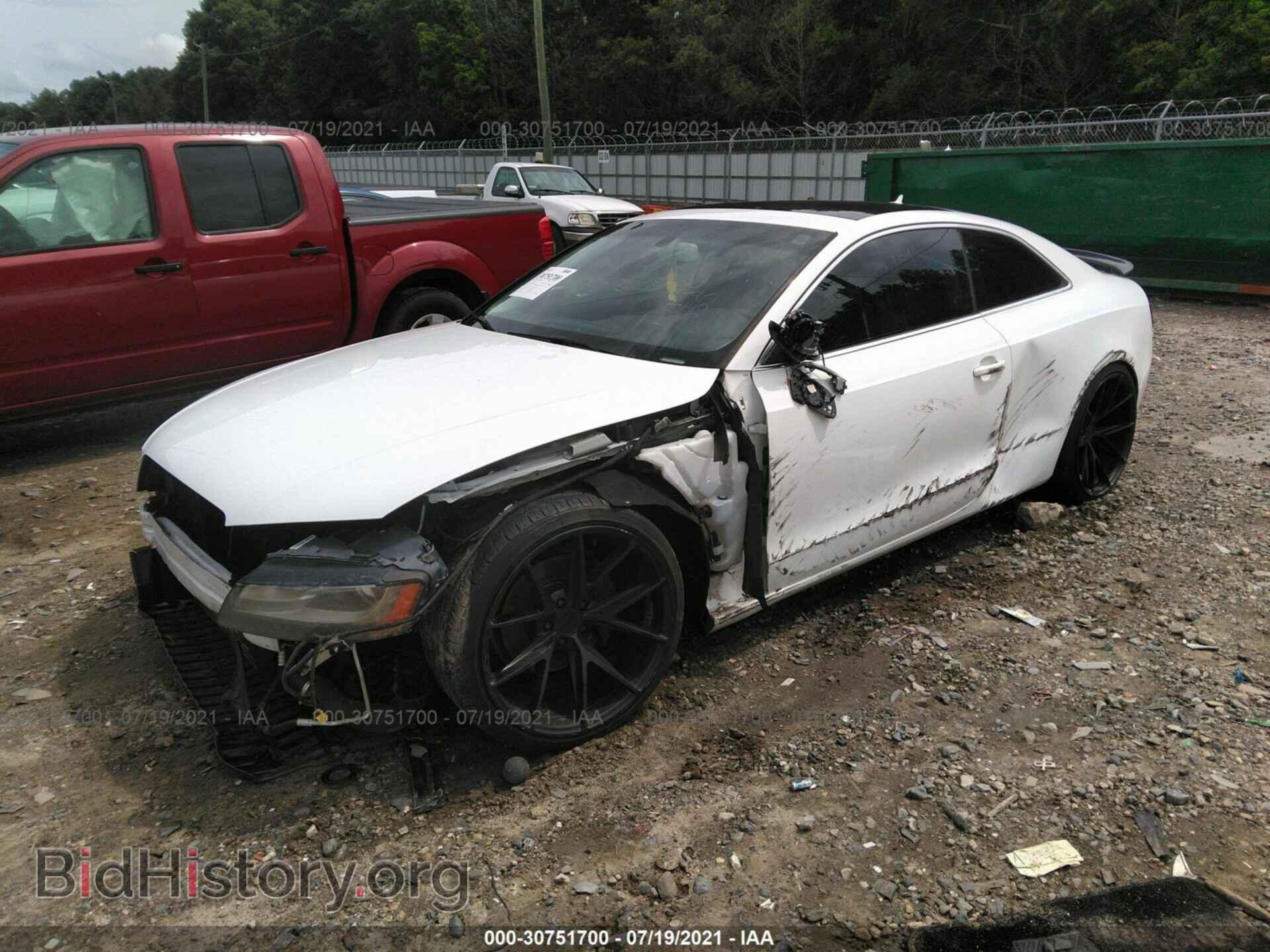 2012 AUDI A5 - VIN: WAULFAFR6CA026539 - Фото 2