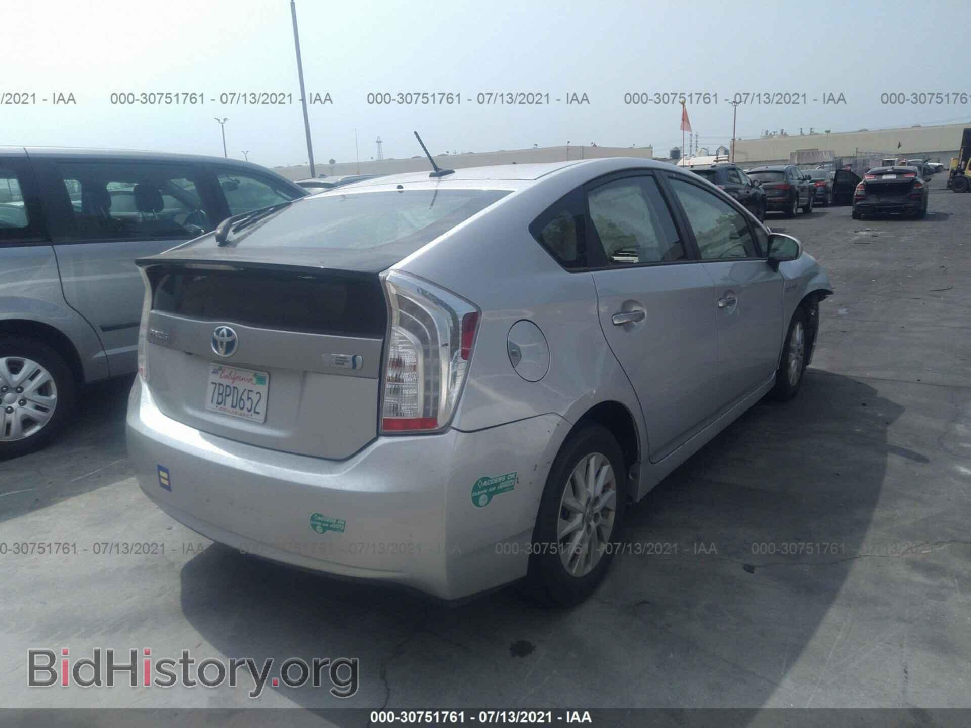 2014 TOYOTA PRIUS PLUG-IN - VIN: JTDKN3DP7E3051598 - Фото 4