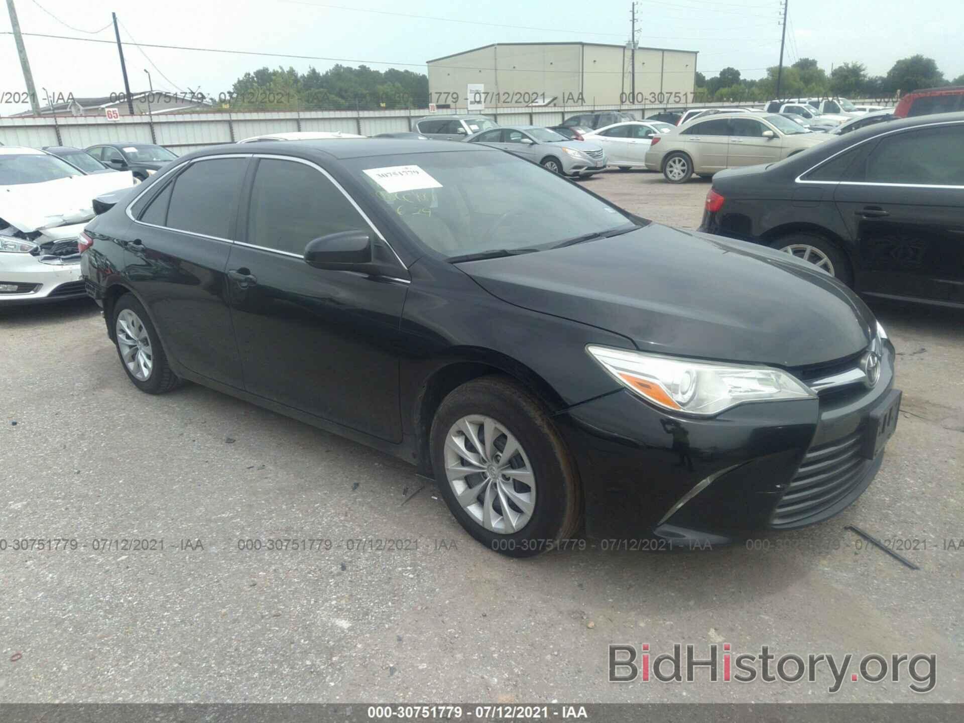Photo 4T4BF1FK6FR470820 - TOYOTA CAMRY 2015
