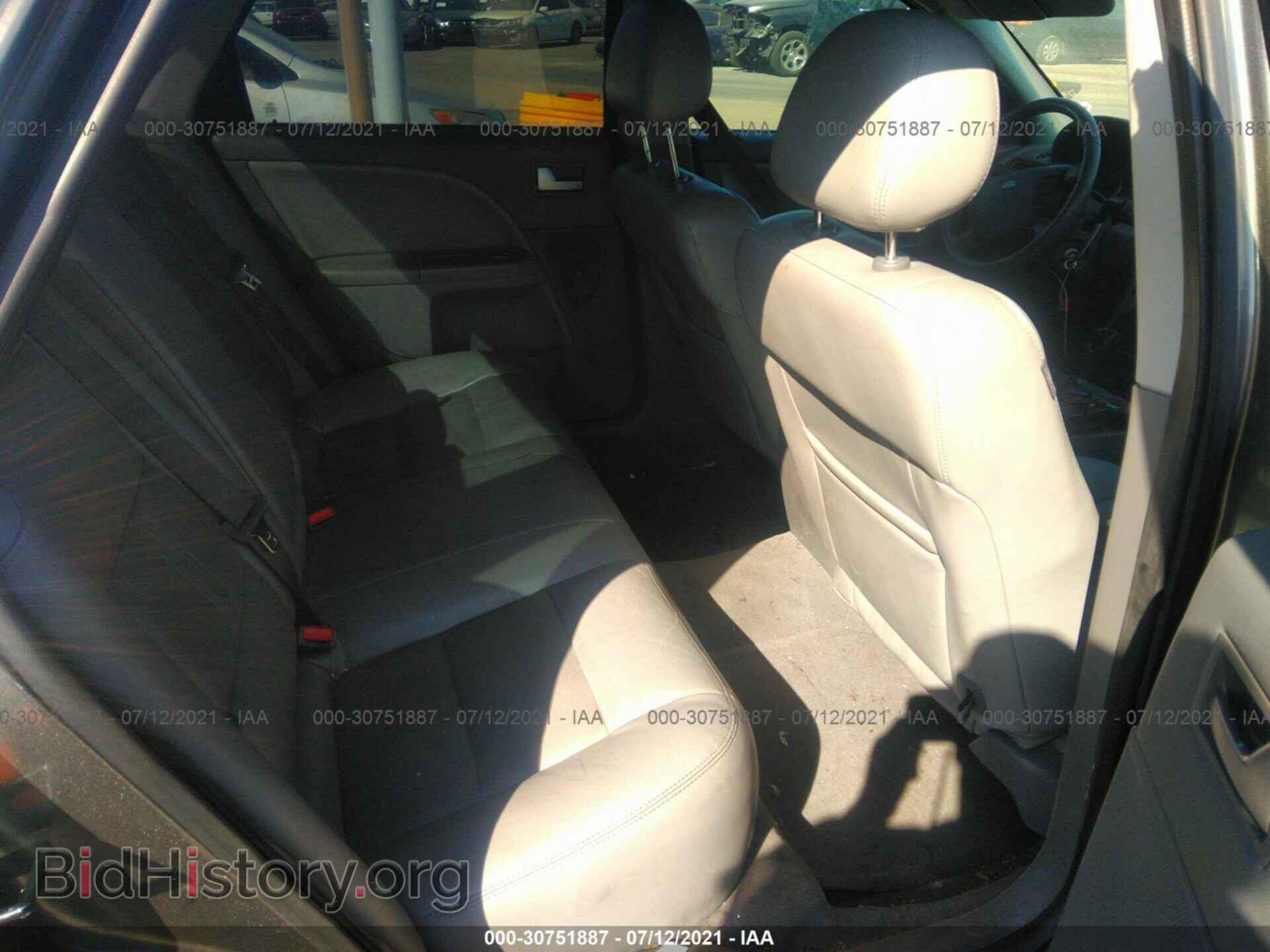 2006 FORD FIVE HUNDRED - VIN: 1FAHP24136G115792 - Фото 8