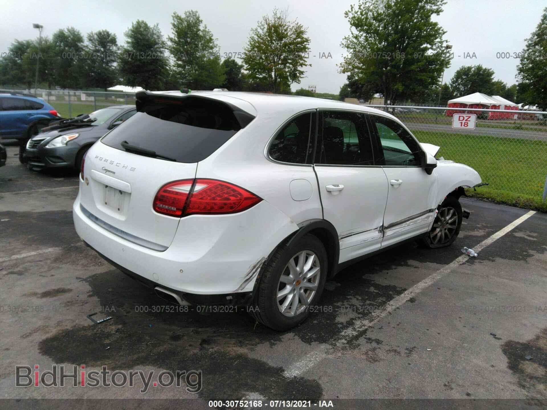 2014 PORSCHE CAYENNE - VIN: WP1AA2A20ELA93703 - Фото 4