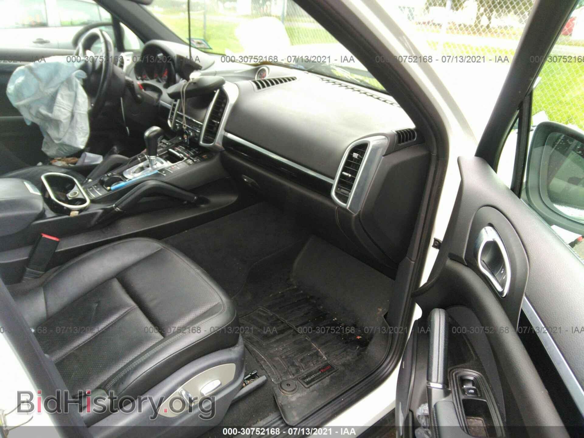 2014 PORSCHE CAYENNE - VIN: WP1AA2A20ELA93703 - Фото 5