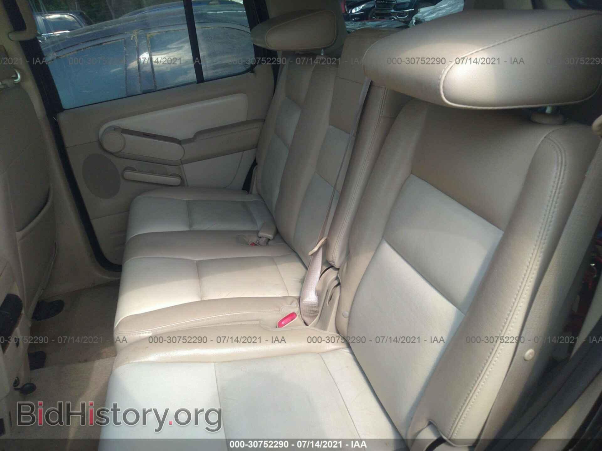 2006 FORD EXPLORER - VIN: 1FMEU74E76UA77907 - Фото 8