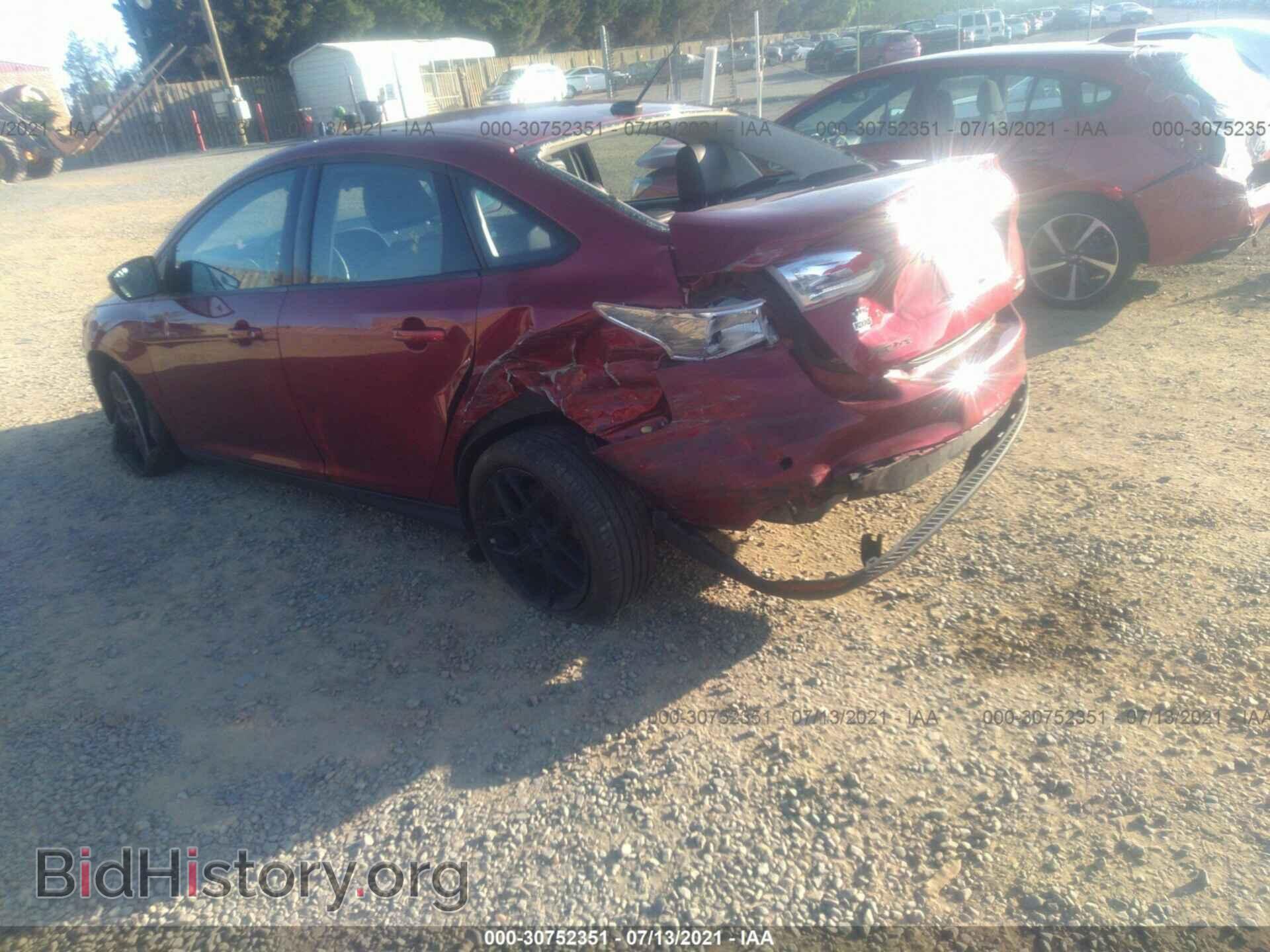 2016 FORD FOCUS - VIN: 1FADP3F26GL250168 - Фото 3
