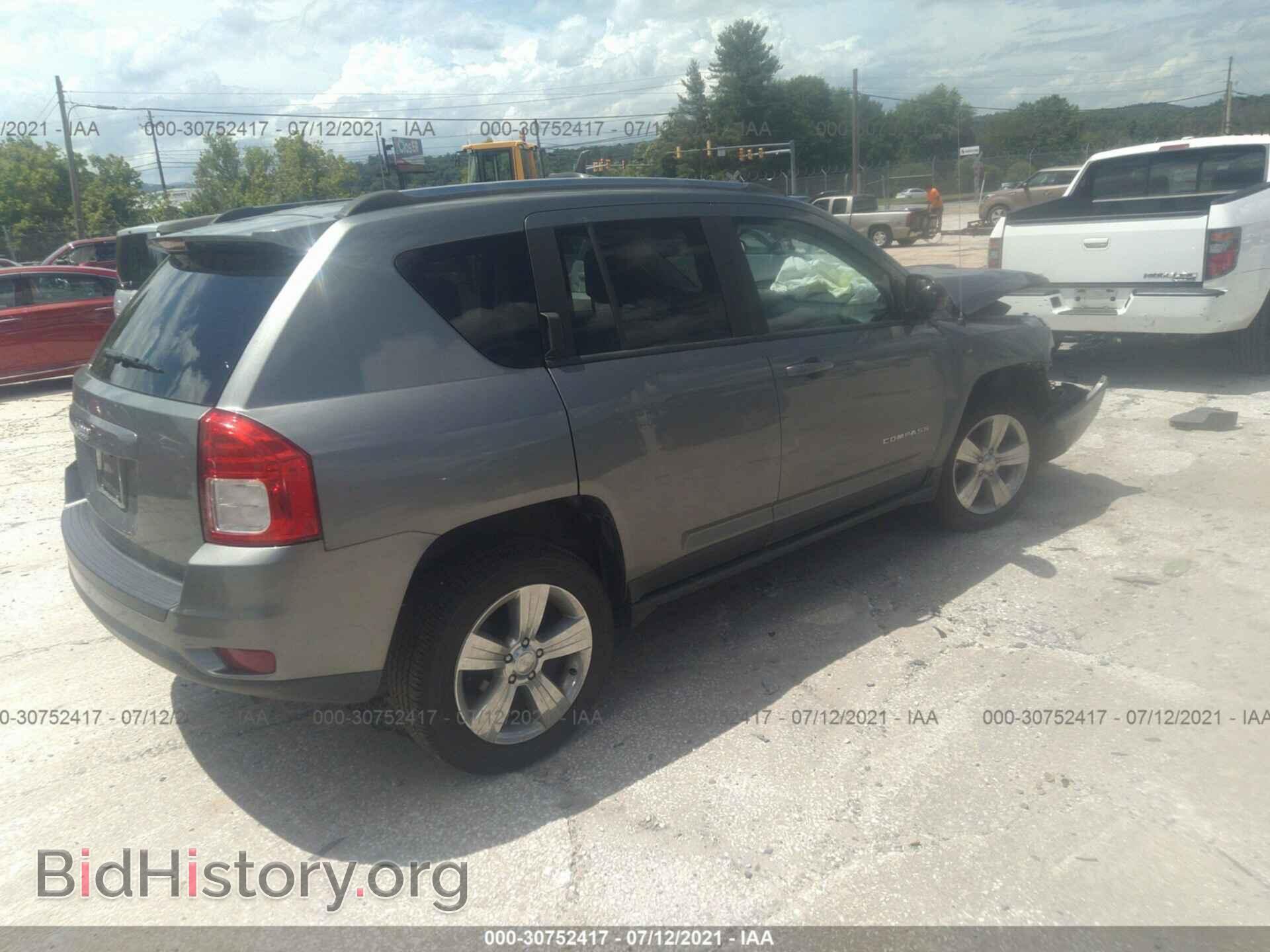 2013 JEEP COMPASS - VIN: 1C4NJDBB7DD196610 - Фото 4