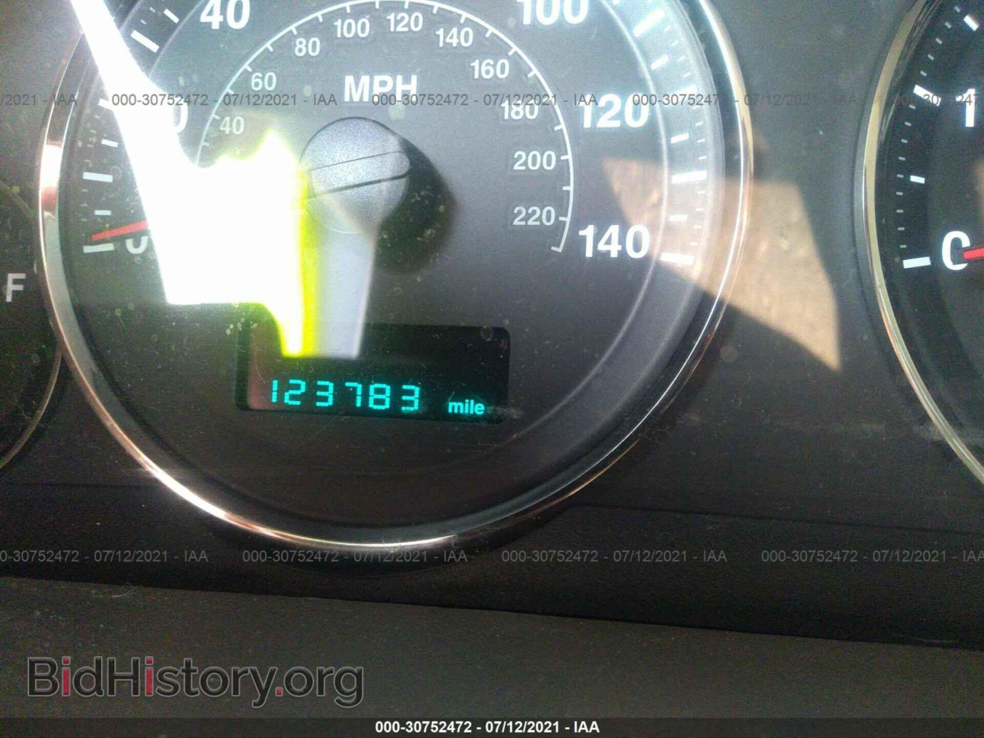 2006 JEEP COMMANDER - VIN: 1J8HG48N06C188945 - Фото 7