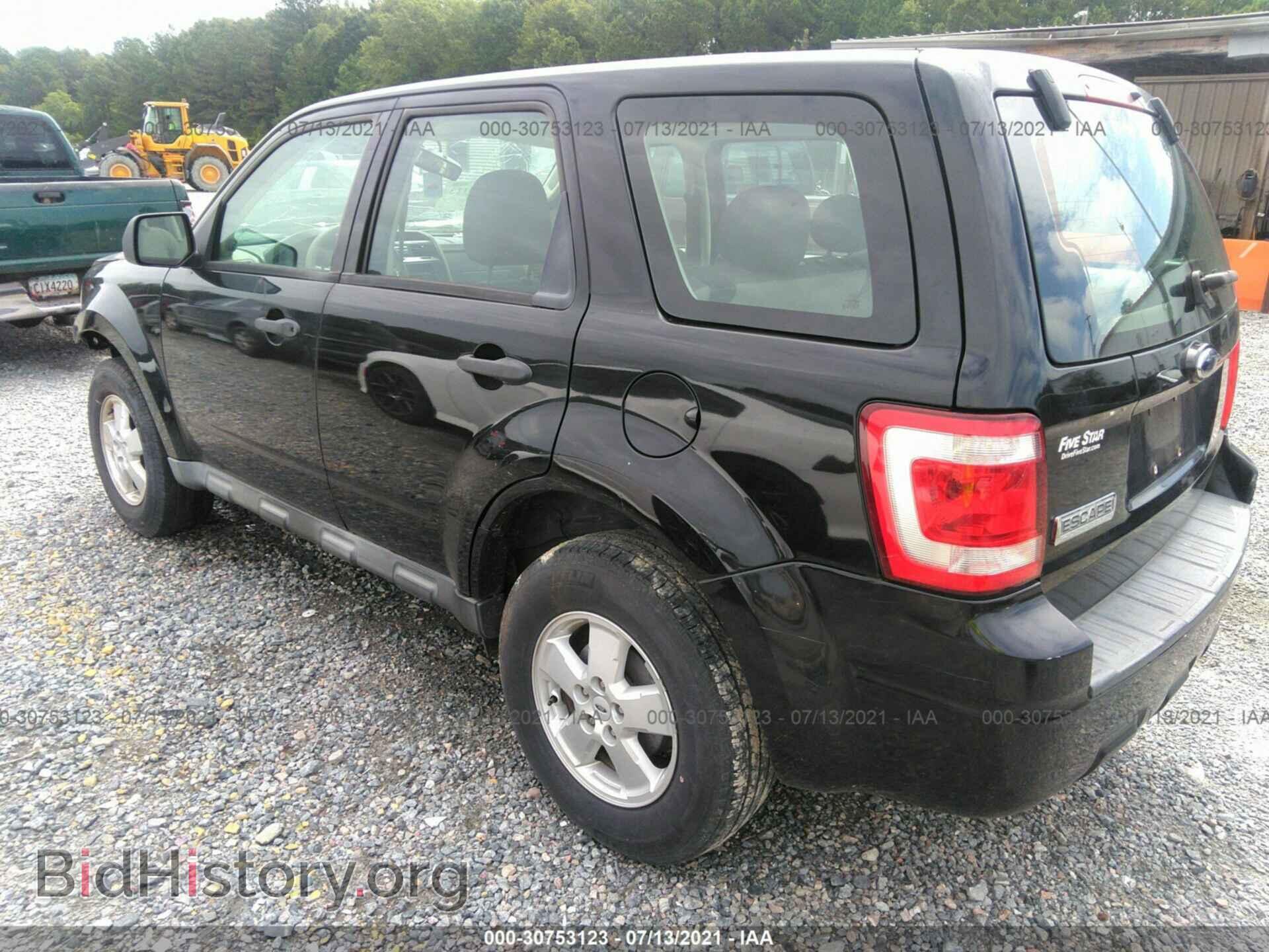 2009 FORD ESCAPE - VIN: 1FMCU027X9KD07572 - Фото 3
